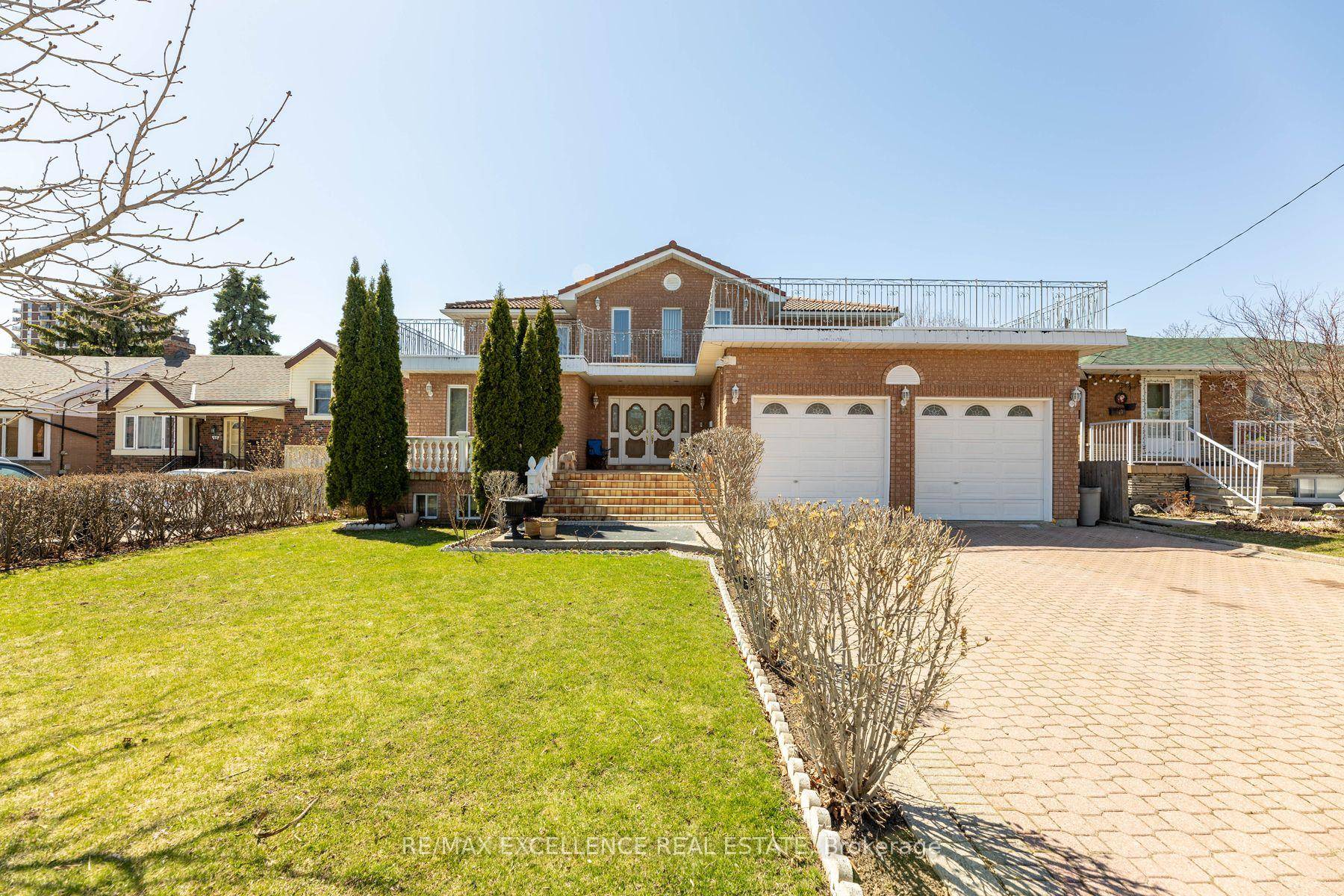 Beautiful Home, A Must See, Fully Finished Basement With Ceramic Flooring, Separate Entrance, Balconies In Front and Back, Hardwood amp ; Ceramics Thru Out, Pot Lights, Crown Moldings, Skylight, Grand ...