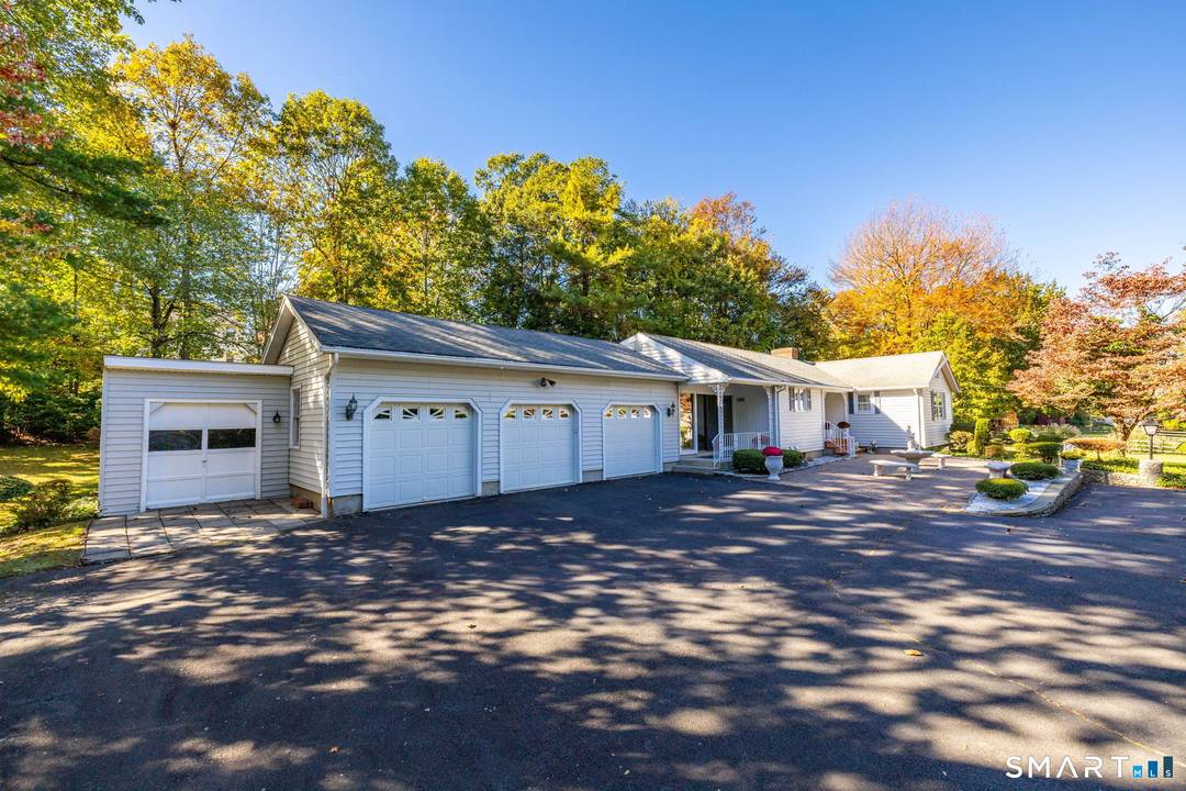 Prepare to fall in love feel right at home here at 101 Collier Road !