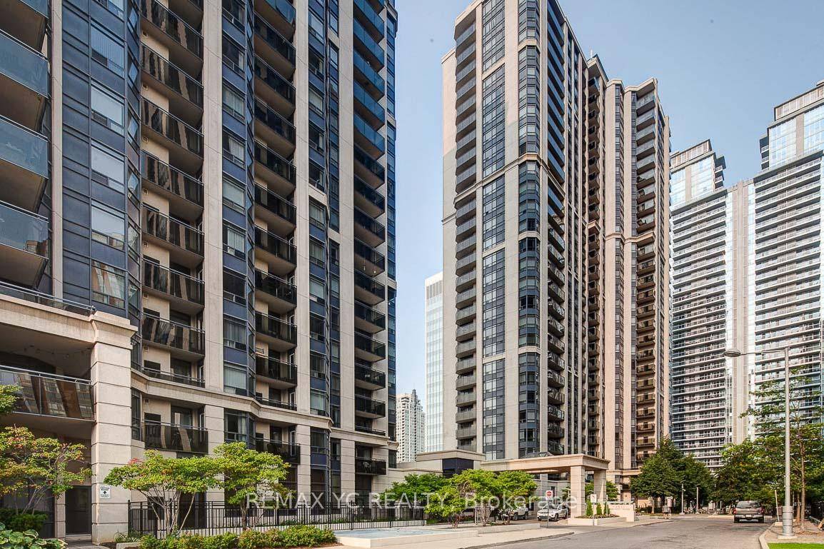 This bright and spacious 2 bedroom den unit, built by Menkes and located at Yonge amp ; Sheppard, is available for immediate occupancy.