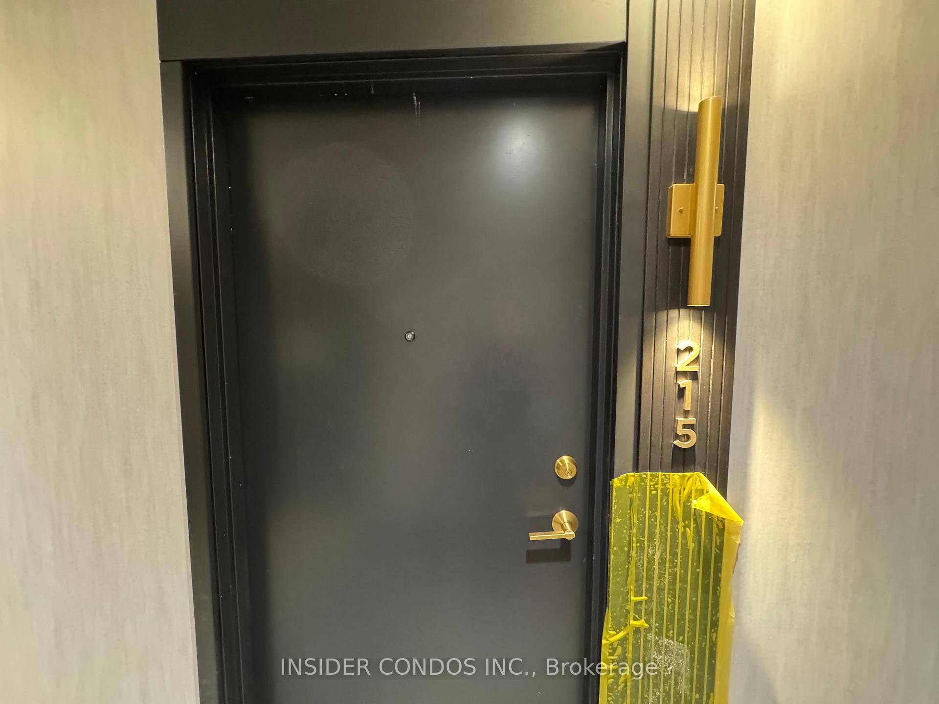 Be the First to Live in This Sleek 1 Bedroom at The Twelve Hundred Welcome to 5 Lakeview Avenue a brand new, modern 1 bedroom, 1 bathroom suite on the ...