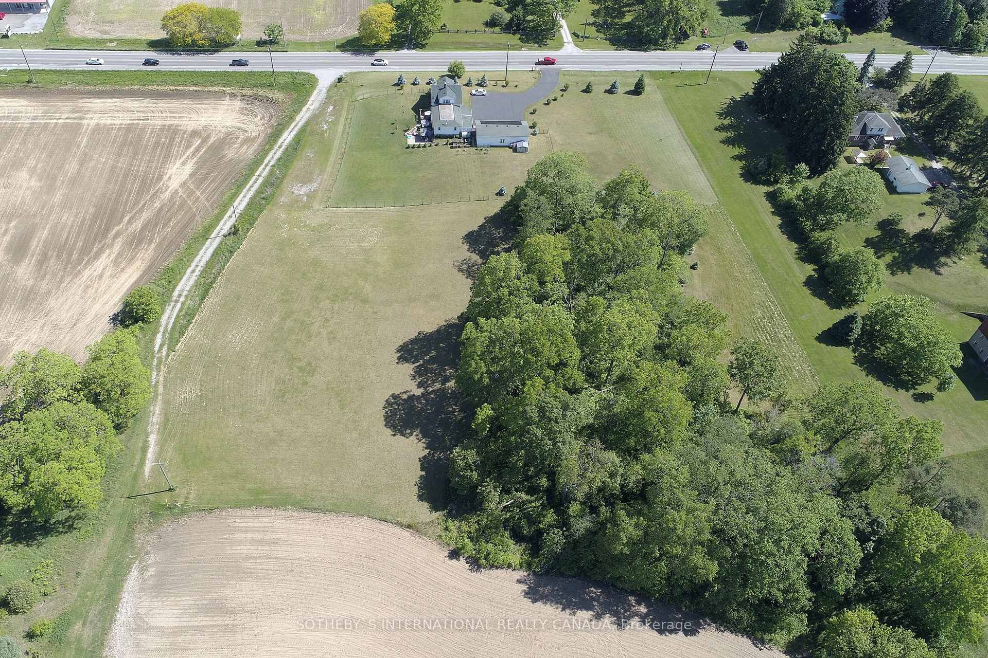 Development Opportunity. Located inside the development boundary on the West side of Port Dover, this property is is prime for transformation.