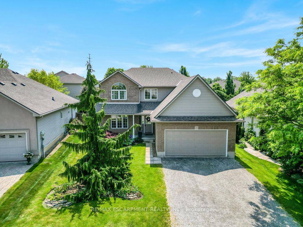Ideally situated directly across from a fabulous park and nestled in one of Caledonia's most desirable neighbourhoods, this spacious and beautifully maintained home is a must see !