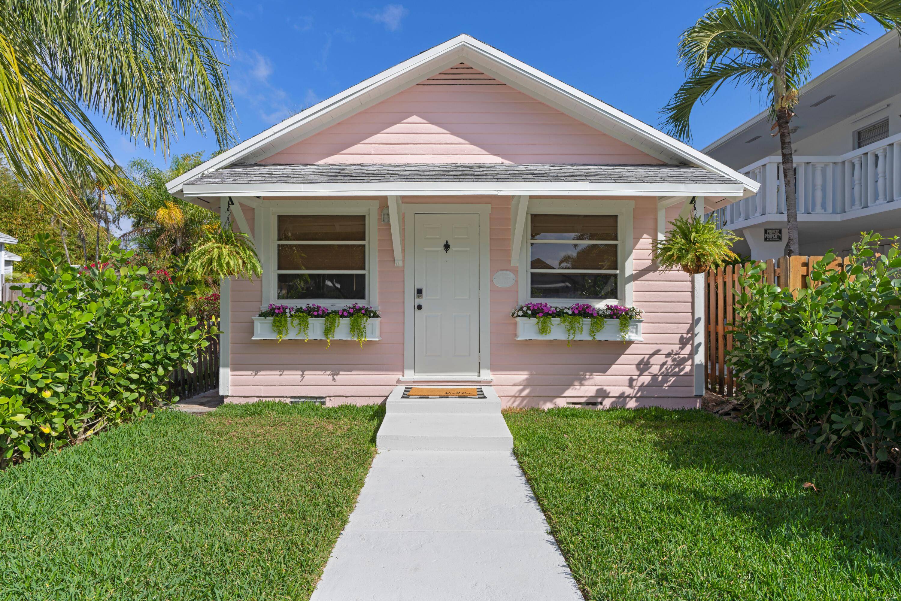 One of Airbnb's Most Loved Homes, proudly awarded a Guest Favorite badge with 47 five star reviews !