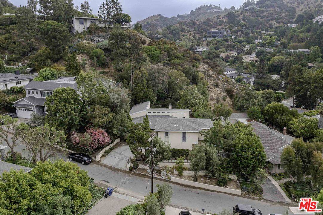2250 Betty Ln 4BR Beverly Hills Post Office | B.H.P.O. La