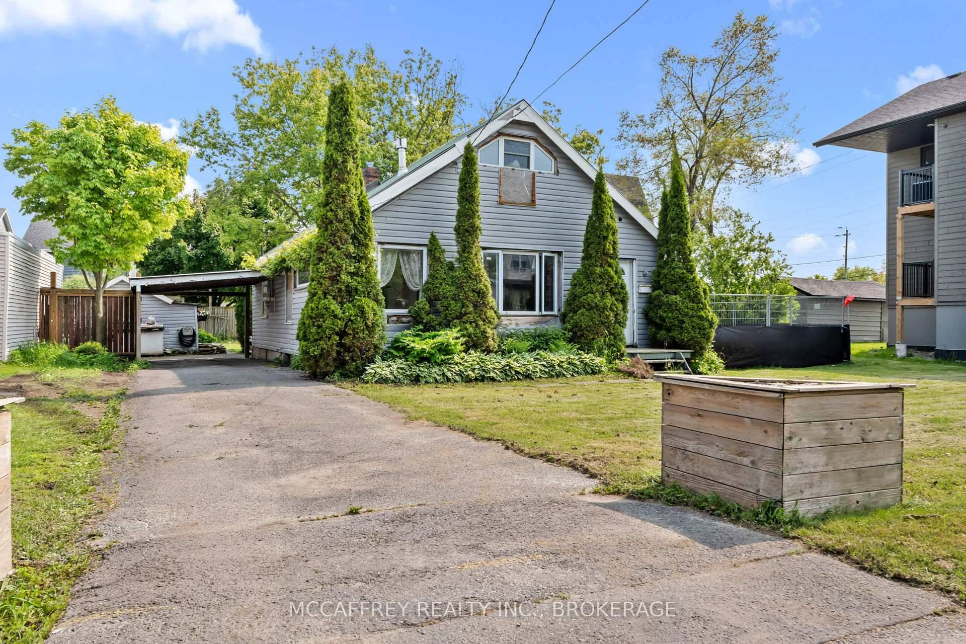 Welcome to your next home located in historic Portsmouth Village !