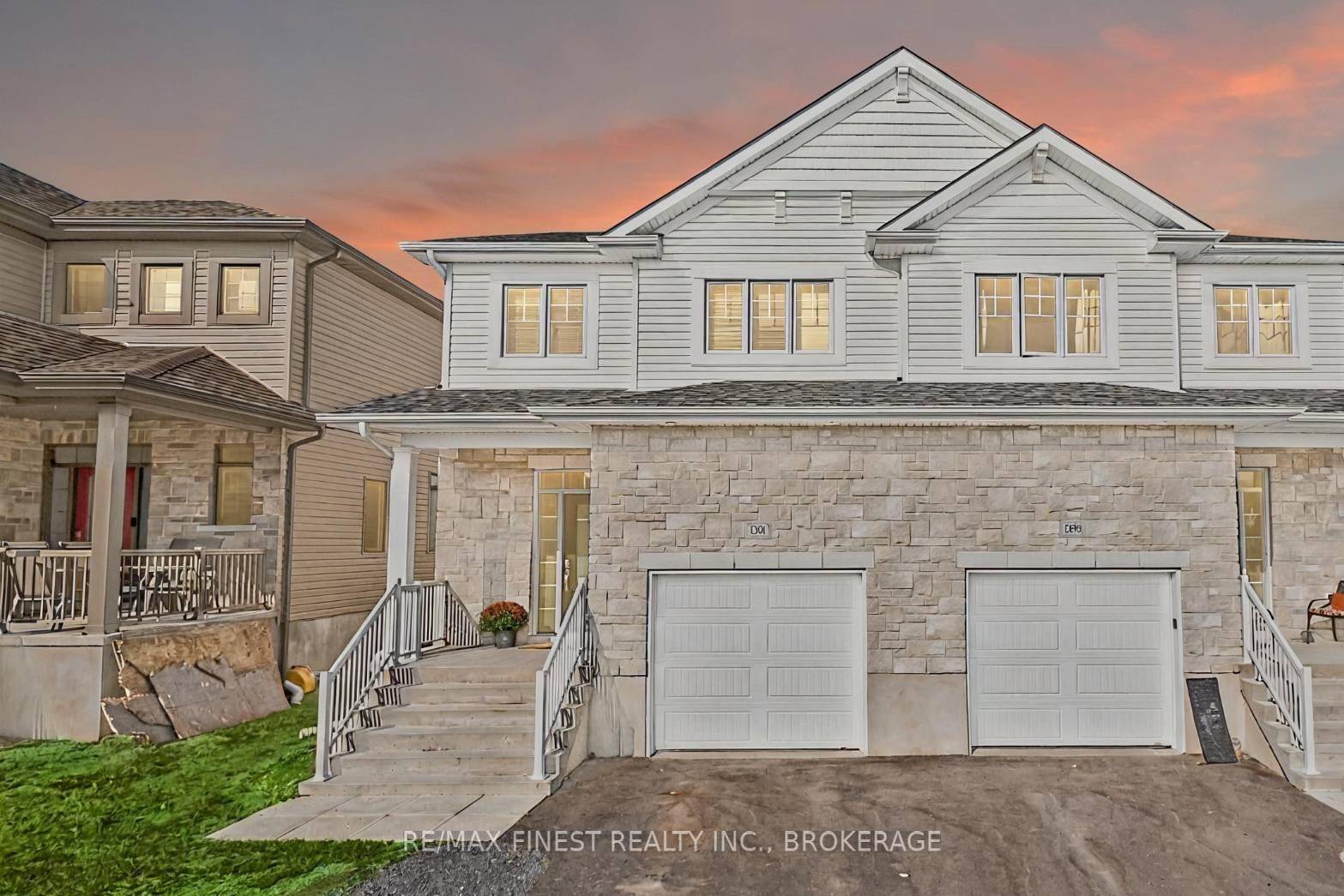 Experience Modern Living in Cataraqui North Welcome to this stunning 3 bedroom, 2.