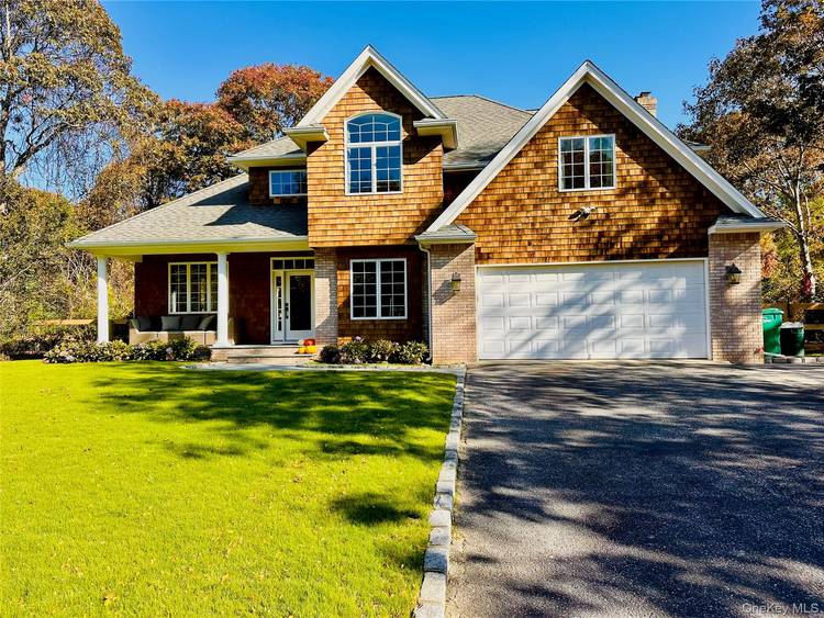 Enjoy Hamptons living at its finest in this newly renovated 4 bedroom, 3.