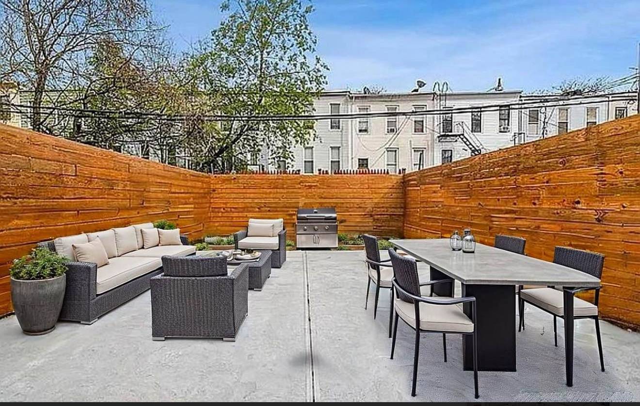 Discover this spacious and thoughtfully designed 2 bedroom, 2 bathroom apartment in the heart of Bushwick.
