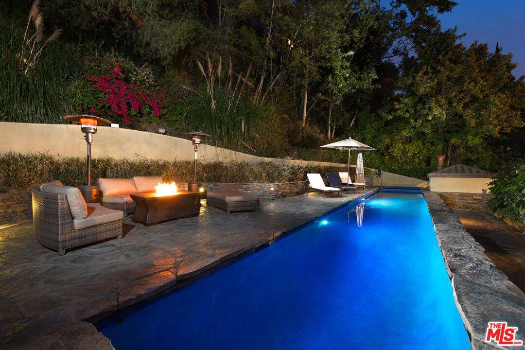 10023 Westwanda Dr 4BR Beverly Hills Post Office | B.H.P.O. La