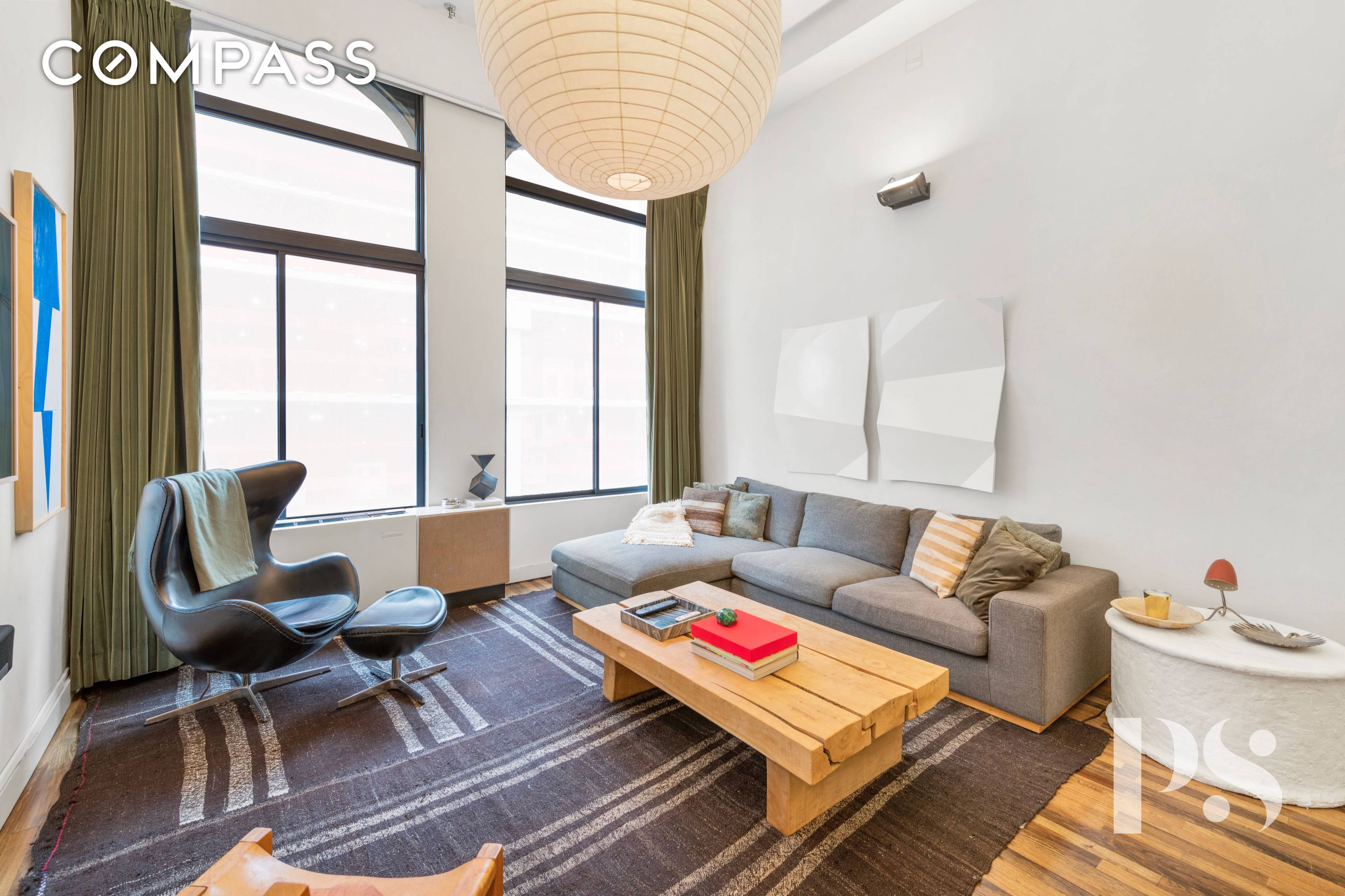 Make your move into this Greenwich Village 19th century Duplex Loft that boasts soaring 13 ceilings, modern renovations, exceptional storage space and gorgeous original character.