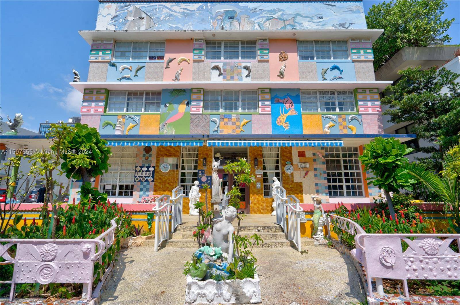 Historic Art Deco Hotel located in a World Class destination in Miami Beach, the James Hotel is just steps across from one of the most beautiful beaches in the world ...