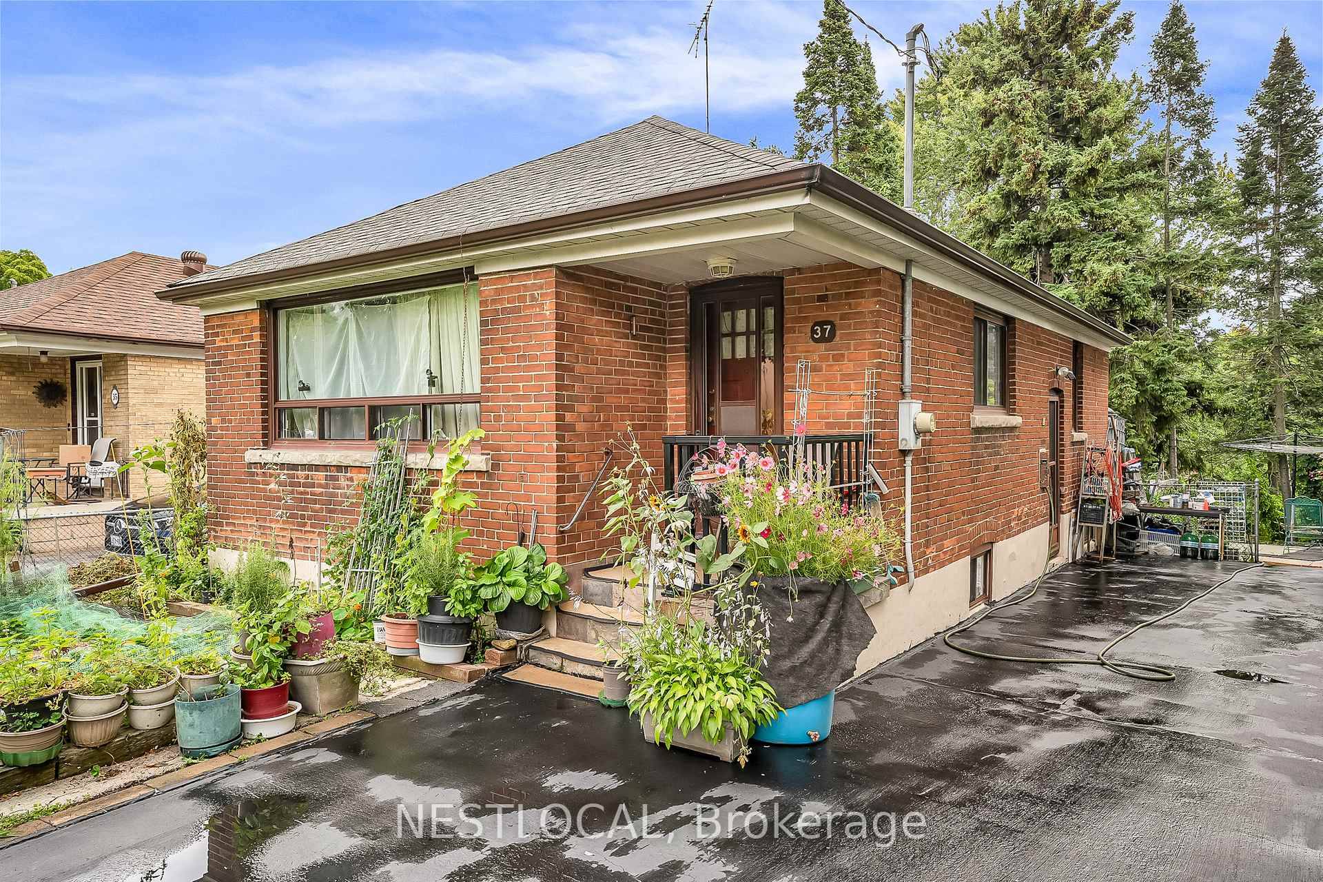 ATTENTION builders, investors, renovators, and homebuyers alike.