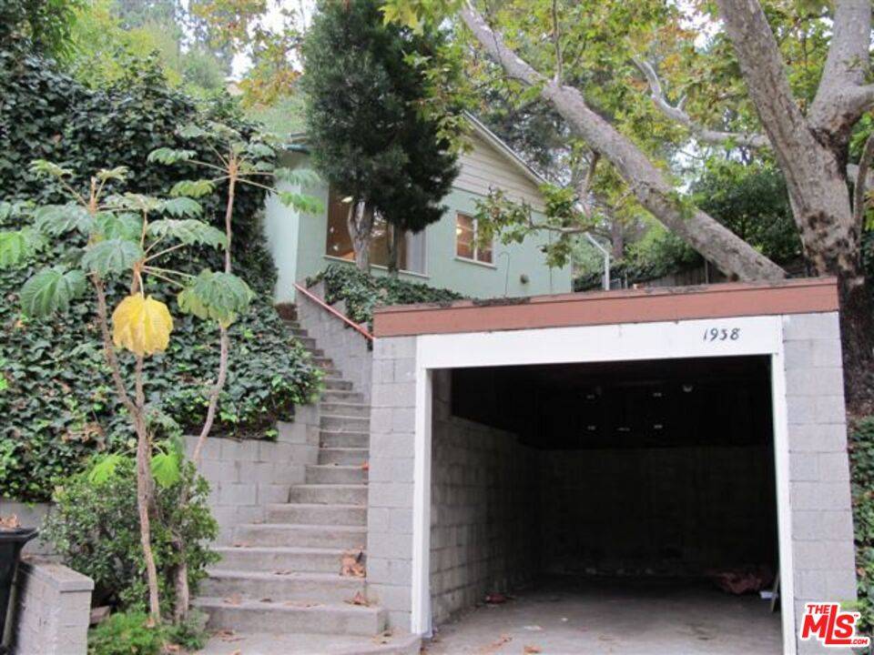 1938 N Beverly Glen Blvd 2BR Bel Air La