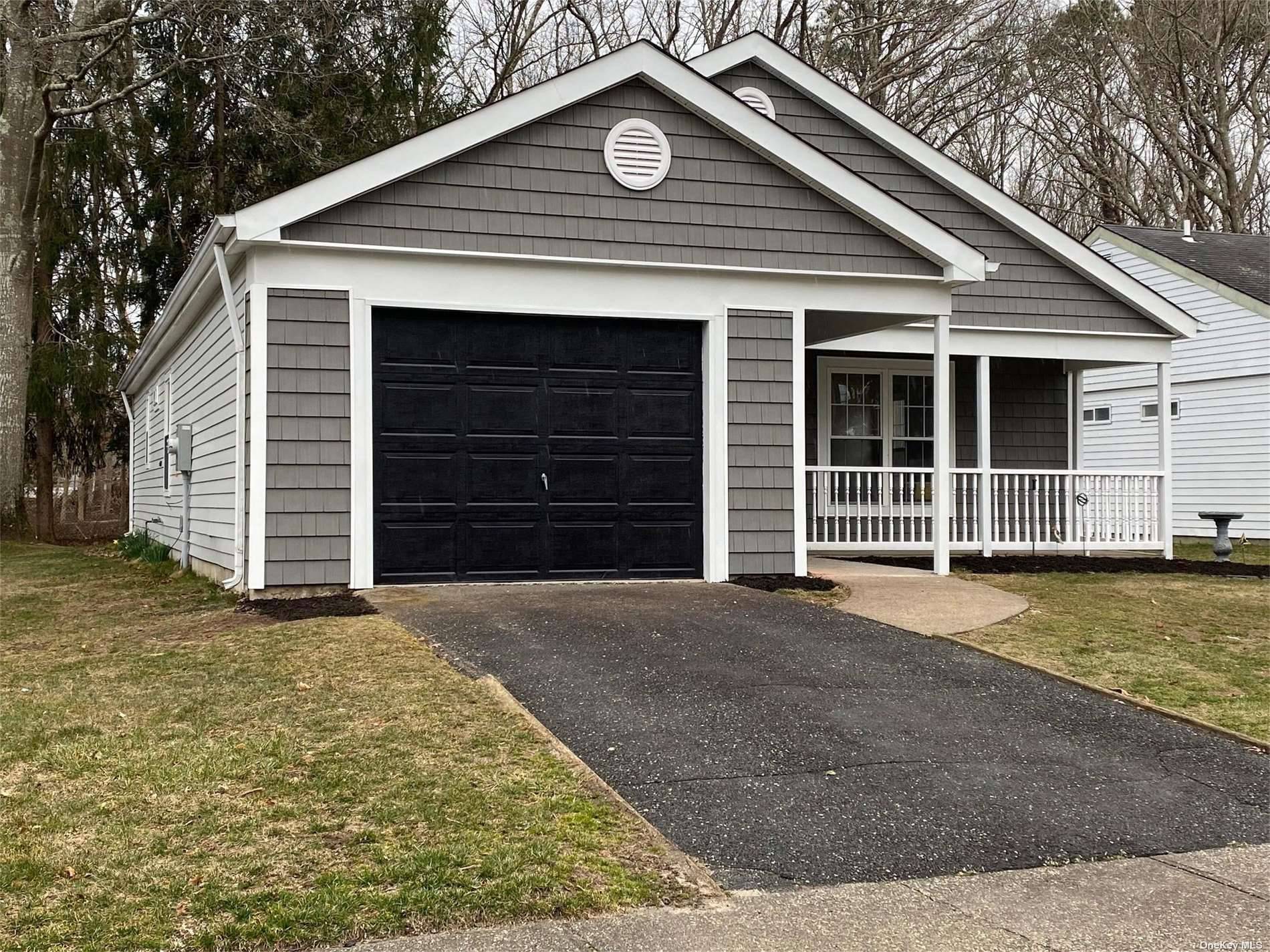 Don't miss out on this amazing opportunity to own this professionally renovated, move in ready home in a prime location.