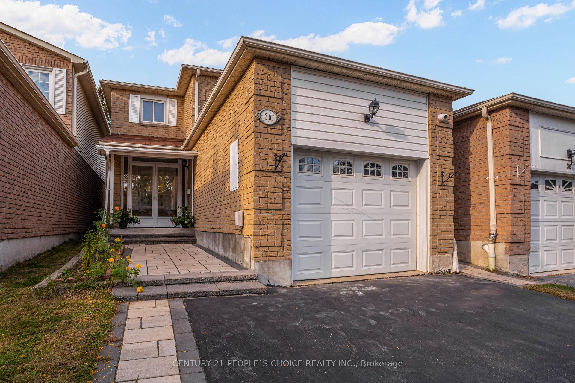 Welcome to 36 Ponymill Drive Beautiful Detached 2 Storey Home Located in High Demand Milliken Community Front Brick Exterior 3 1 Beds, 2.