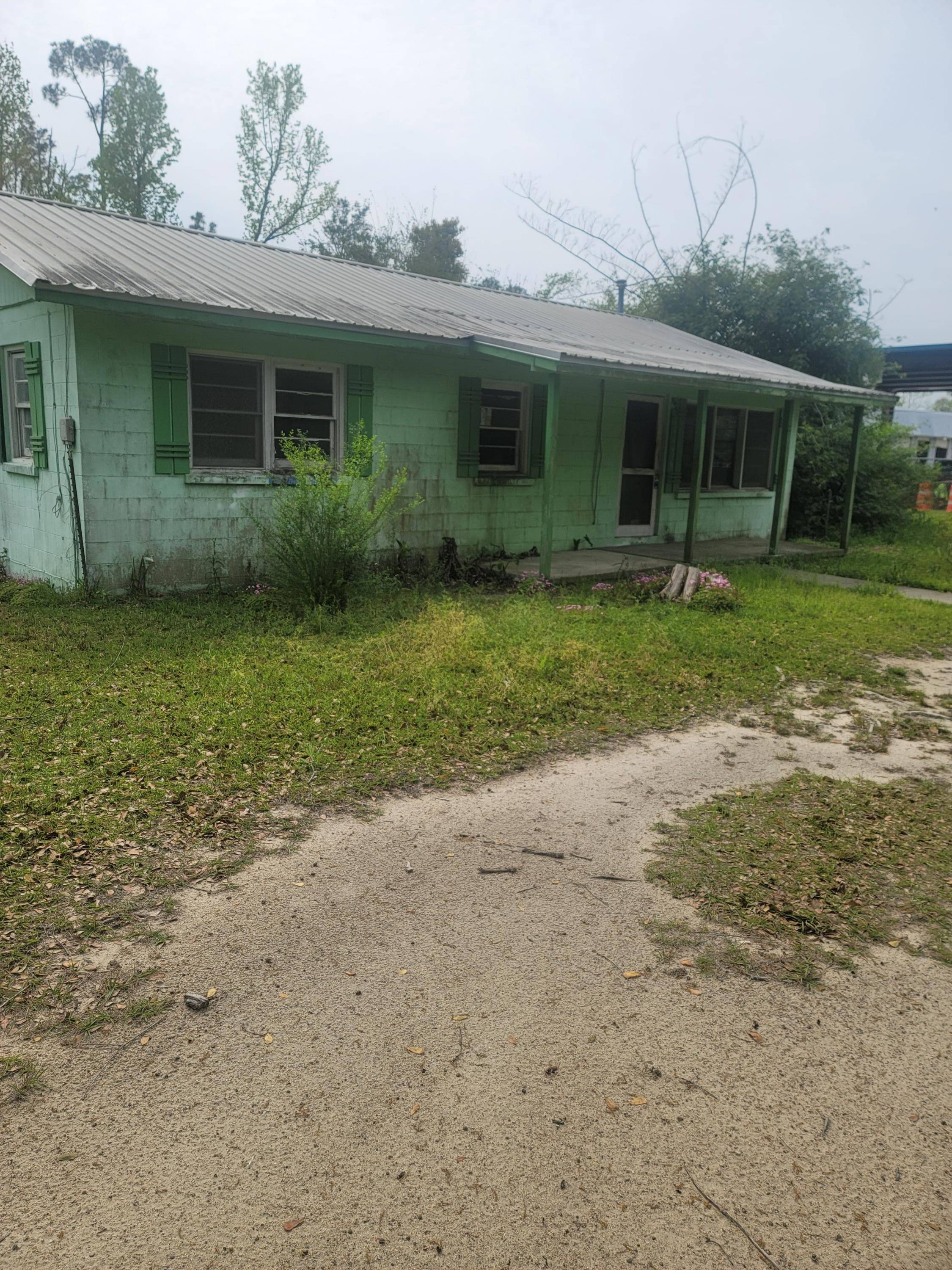 Three bed one bath. house blocks exterior walls and interior walls.