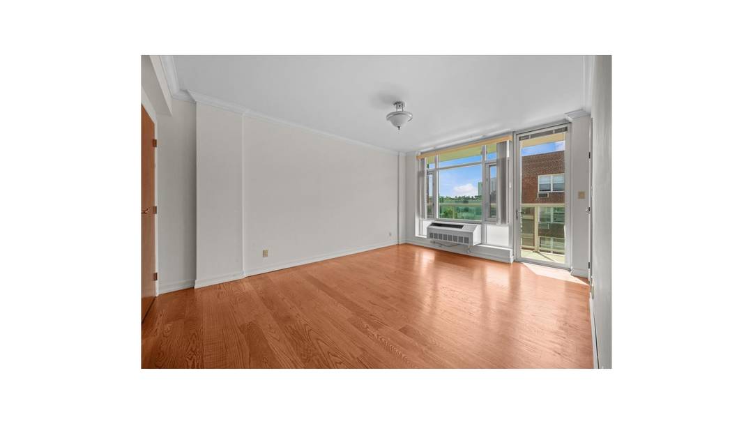 This top floor charming 2 bedroom, 2 bathroom apartment in the heart of central Riverdale offers a spacious and modern living experience.
