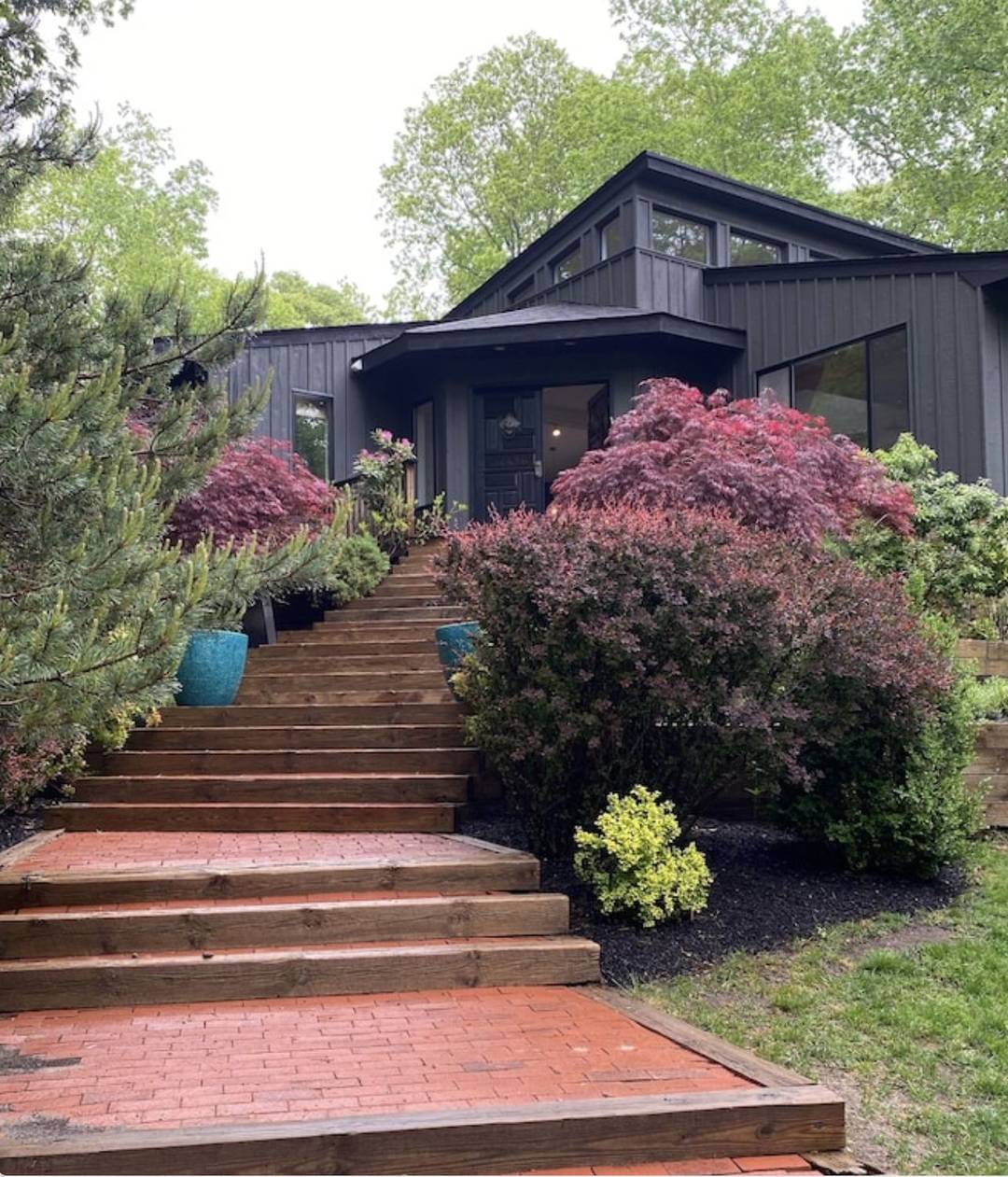 Contemporary Sag Harbor Living