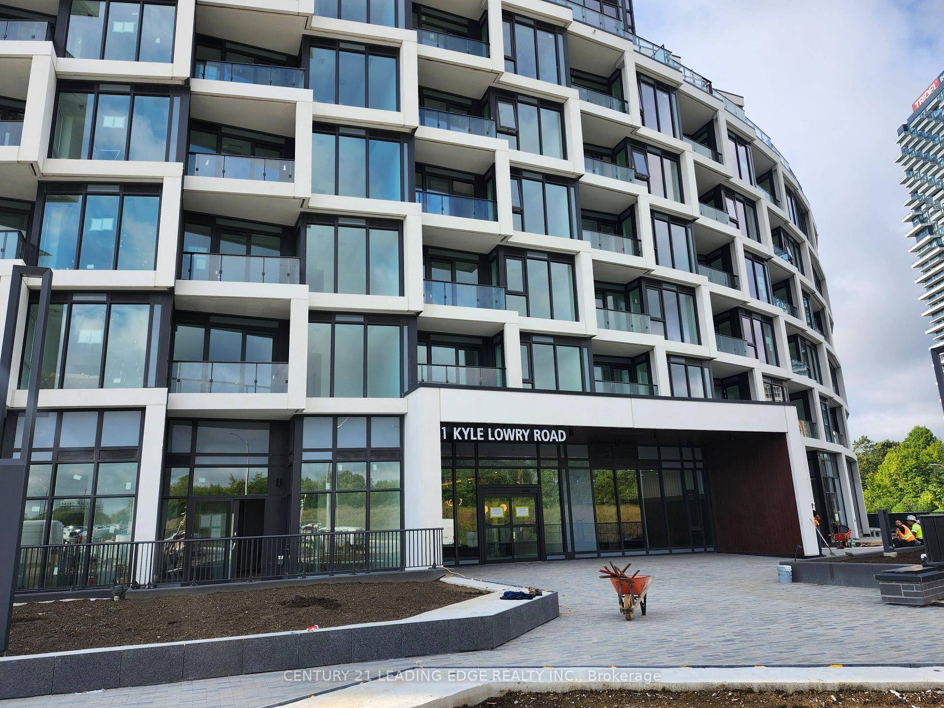 Brand New Crest Condos Leslie amp ; Eglinton Ave EWelcome to this stunning 1 bedroom, 1 bath condo at the highly sought after Crest Condos, located in a prime North ...