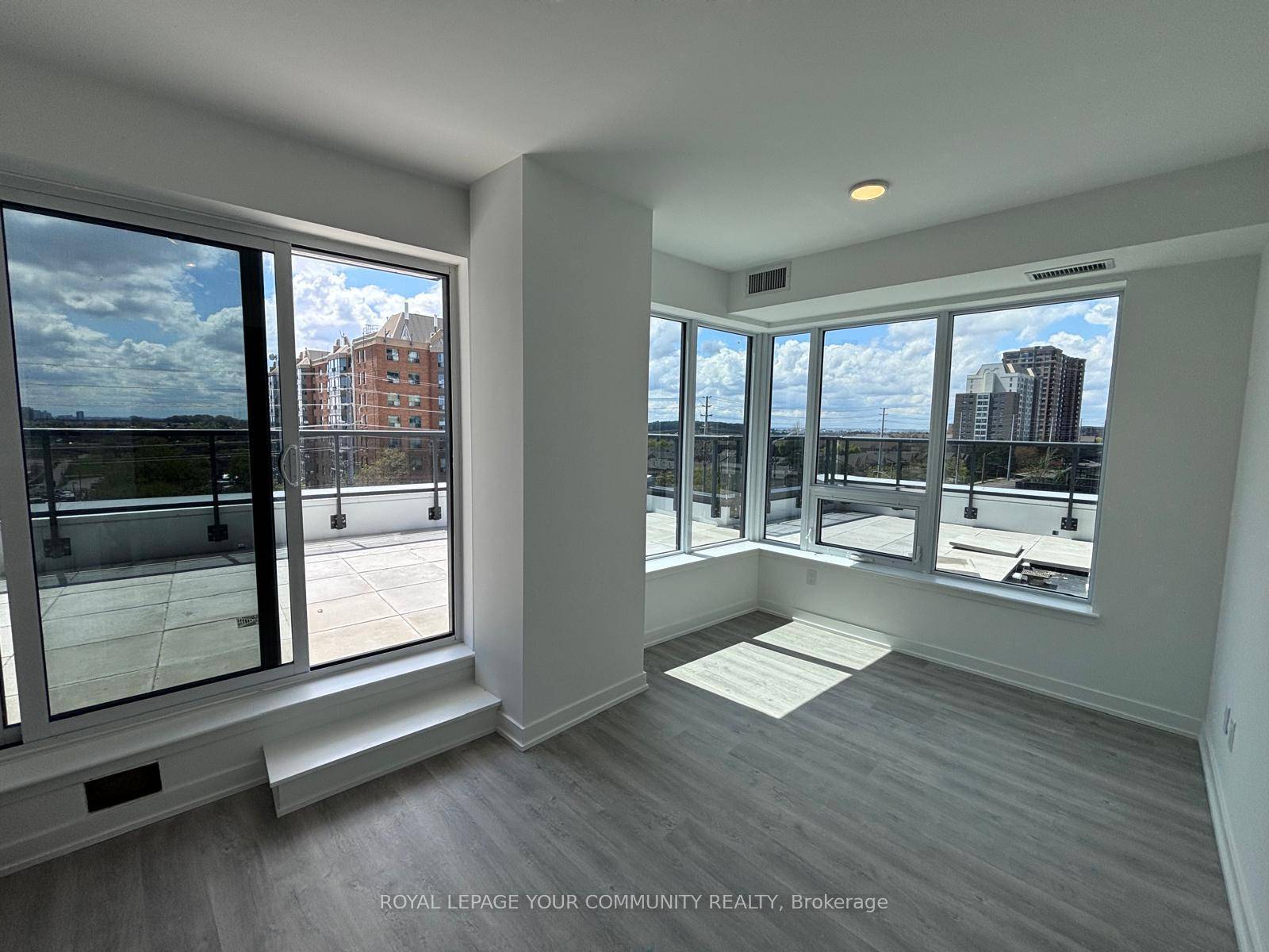Welcome to Canopy Towers a pristine, never before occupied2 bedroom media suite that seamlessly combines modern style, comfort, and prime convenience in the heart of Mississauga.