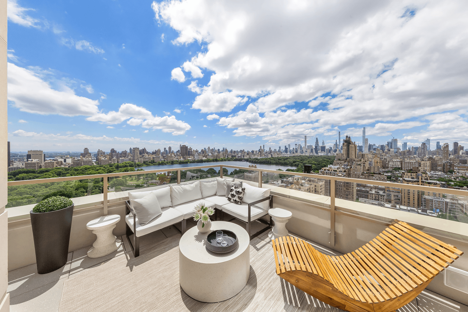 Your Upper West Side Story Begins Here at Fifteen Off The ParkIMMEDIATE OCCUPANCYFor a Limited Time, Offering 4 to Buyer's Brokers !