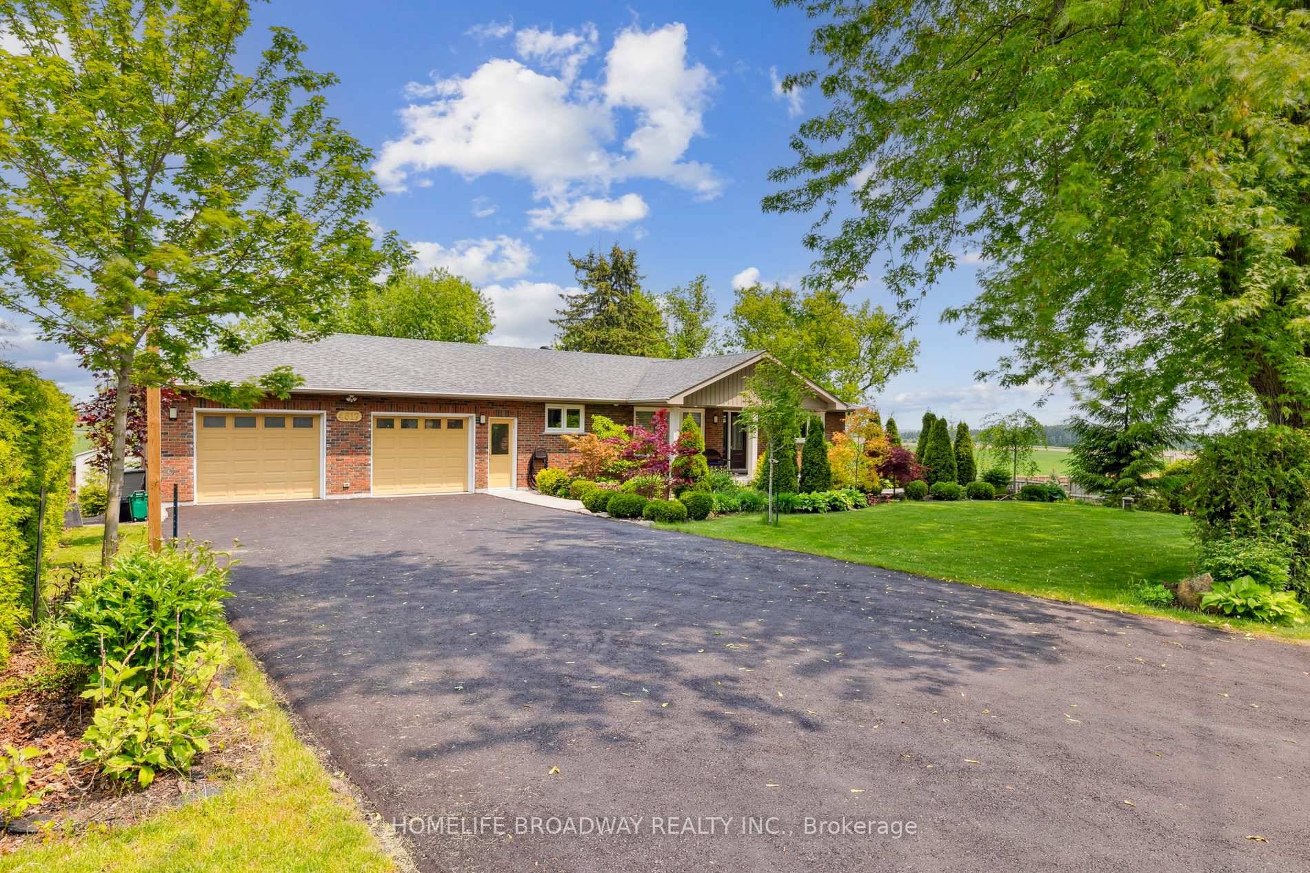 Rare opportunity to own a fully renovated 2016 17 1 2 bedroom bungalow with beautifully manicured yards on a 1 2 acre lot, perfect for the more matured family or ...