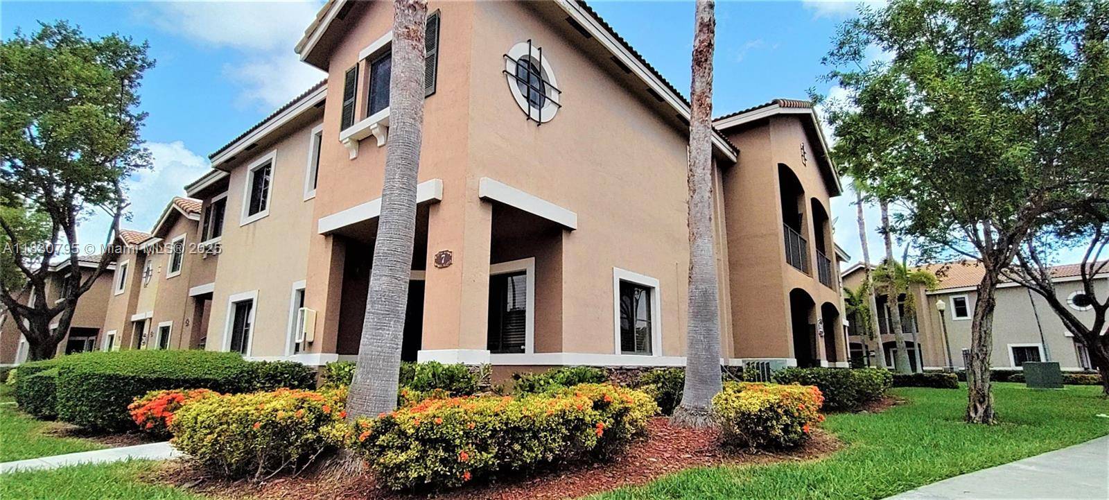 Gorgeous, well maintained 3 bedroom, 2 1 2 bathroom, 2 story CORNER townhouse at The Courts at Bayshore.