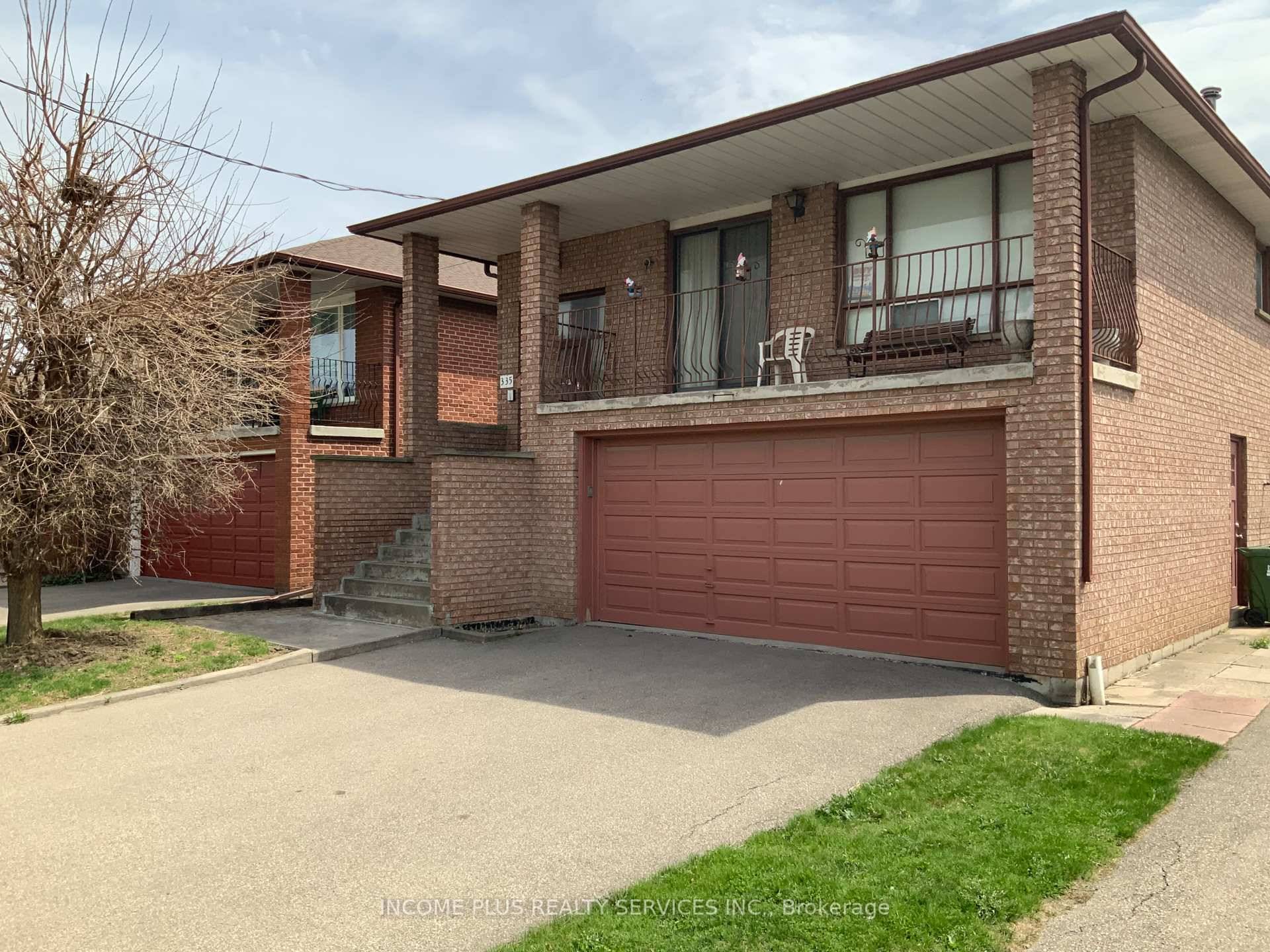Raised Bungalow with 2 Walk Out, 2 Kitchens, Perfectly situated near Yorkdale Shopping Centre, Natural Light.