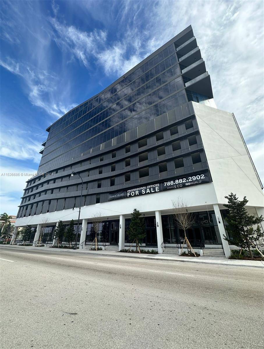 Atlantic Village Professional Unit 910 is 1, 181 square feet of Class A Medical office space with north facing views of Hollywood.