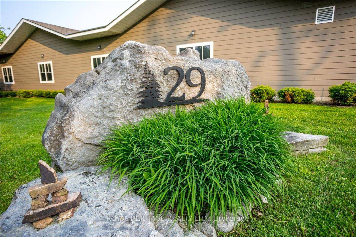 Lakewood Condominiums in Bobcaygeon.
