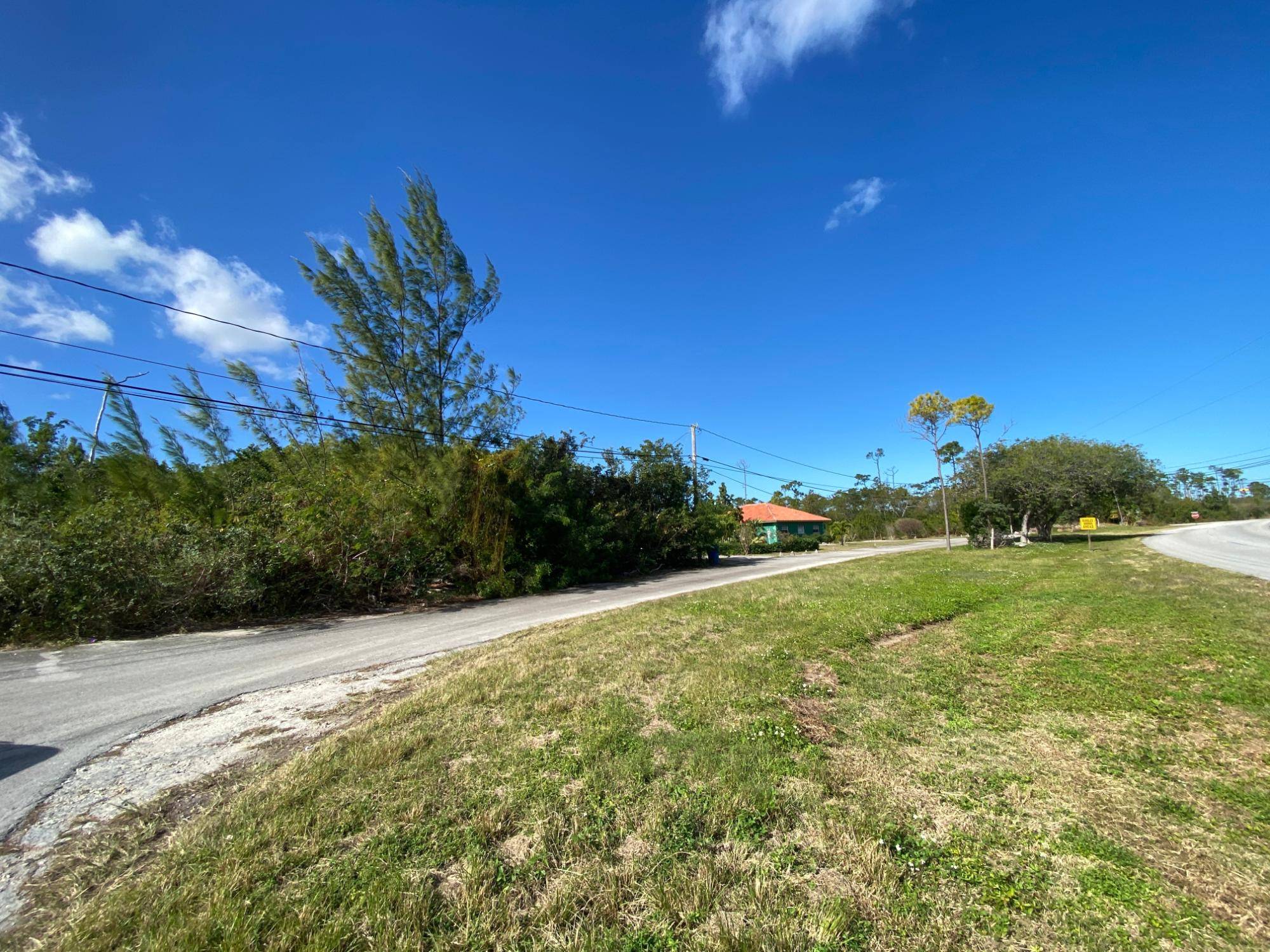 CHURCHILL ROAD Land Grand-Bahama-Freeport