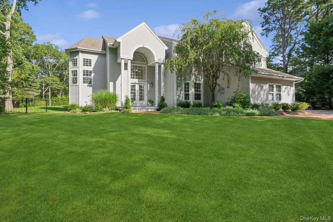 Welcome to 35 Hollow Lane, nestled in the serene Westhampton area.