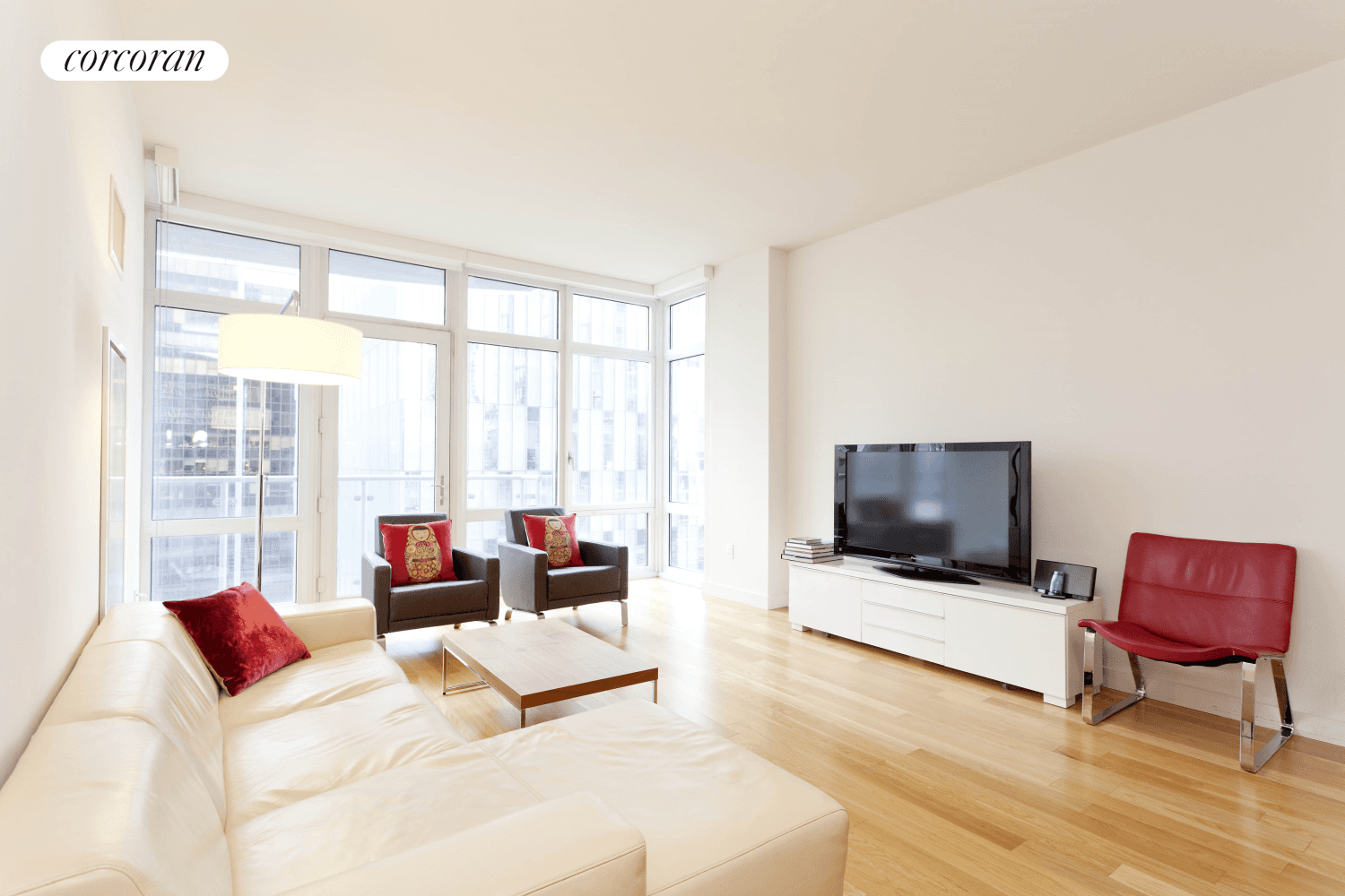 Spectacular amp ; beautiful high floor one bedroom 1.