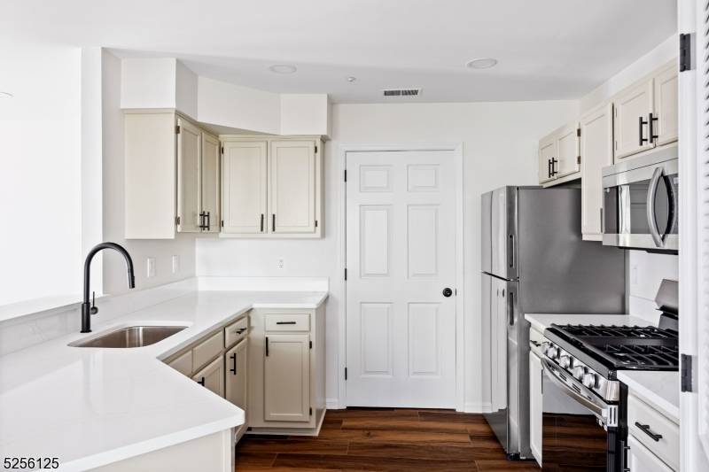 Better That NEW Must SEE !