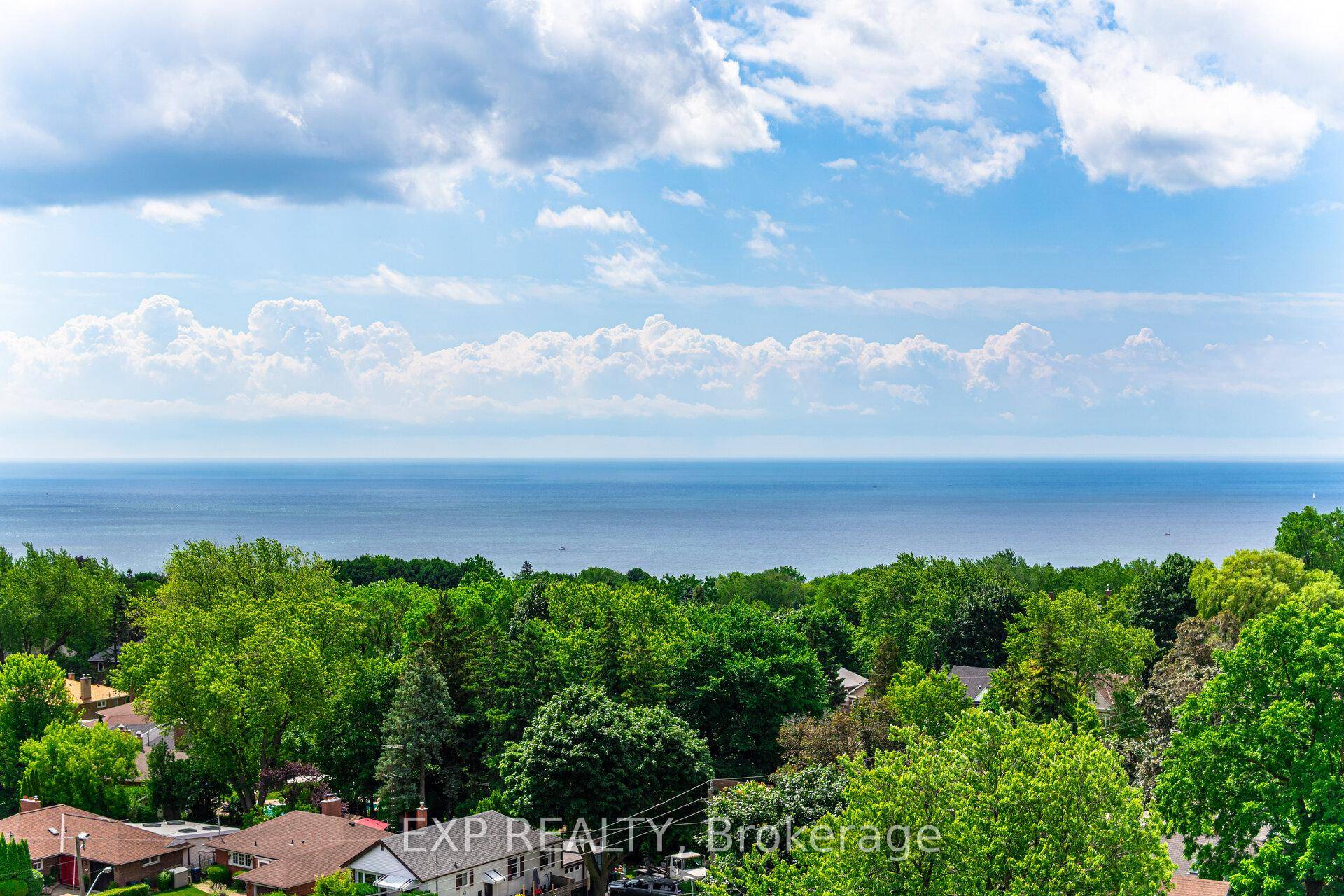 Wow ! Experience Breathtaking Unobstructed Views of Lake Ontario amp ; the CN Tower Skyline from this Top Floor in this Rarely Offered 840sq.