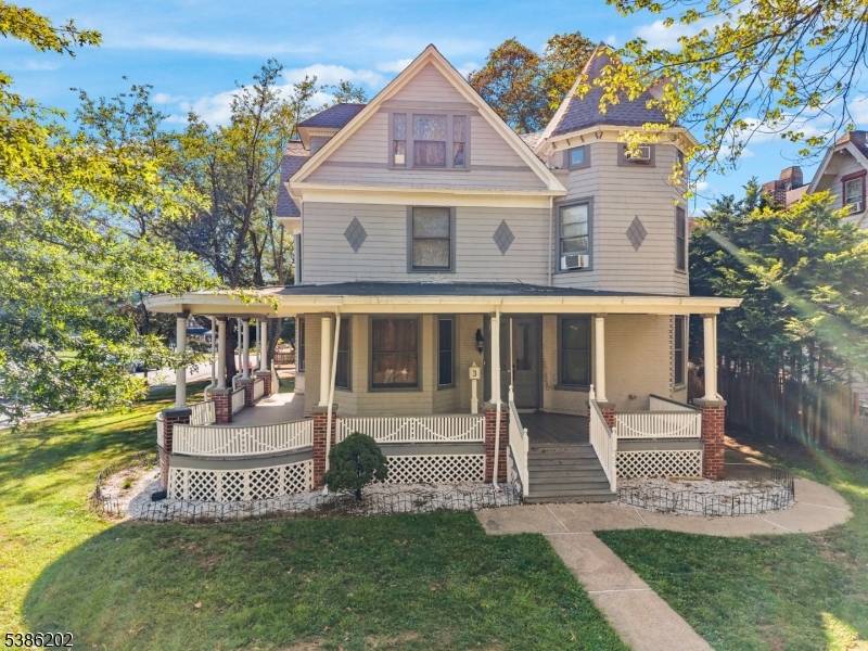 Three family house for sale ?