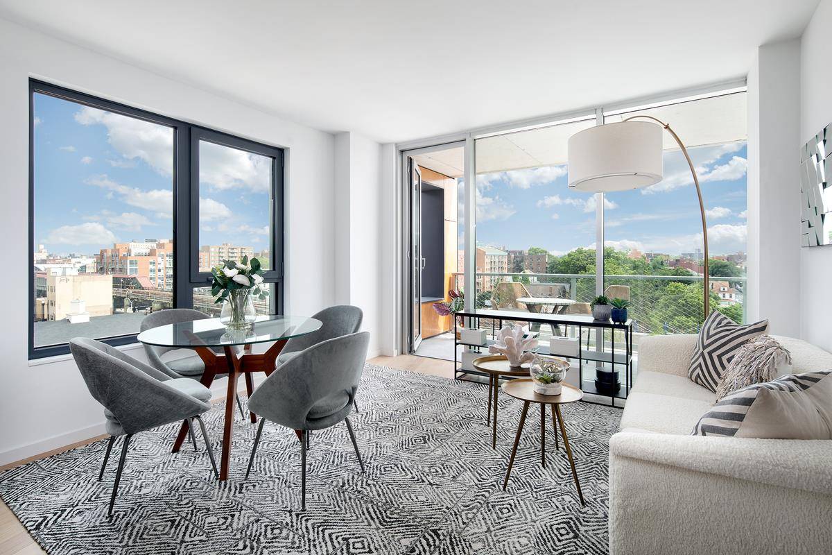 Bright amp ; Sunny, CORNER 2 Bedroom 2 Bathroom with Southern and Eastern Exposures !