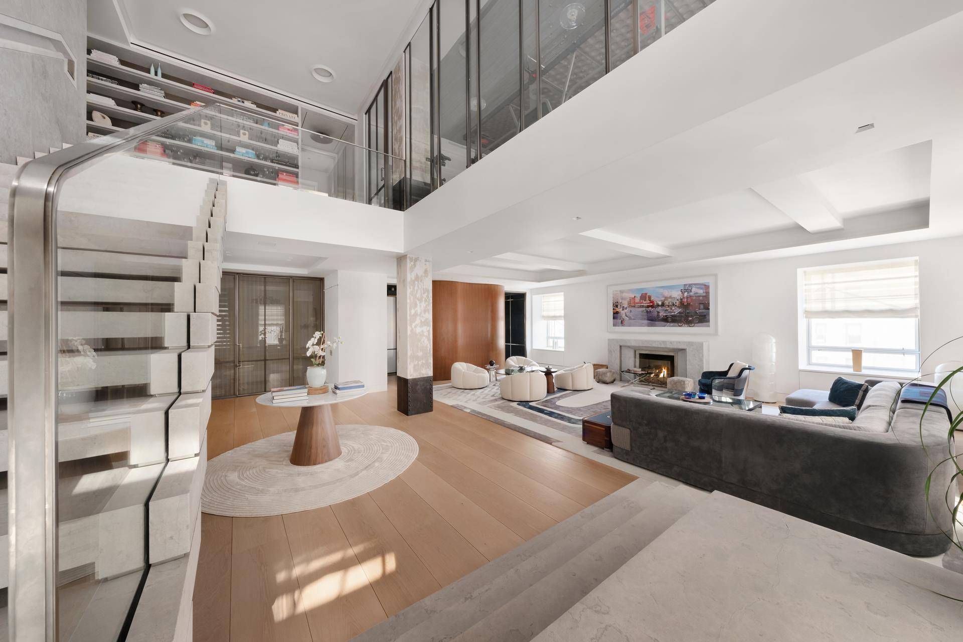 Beautifully renovated Park Avenue duplex with a gracious floorplan allowing for the most elegant living.