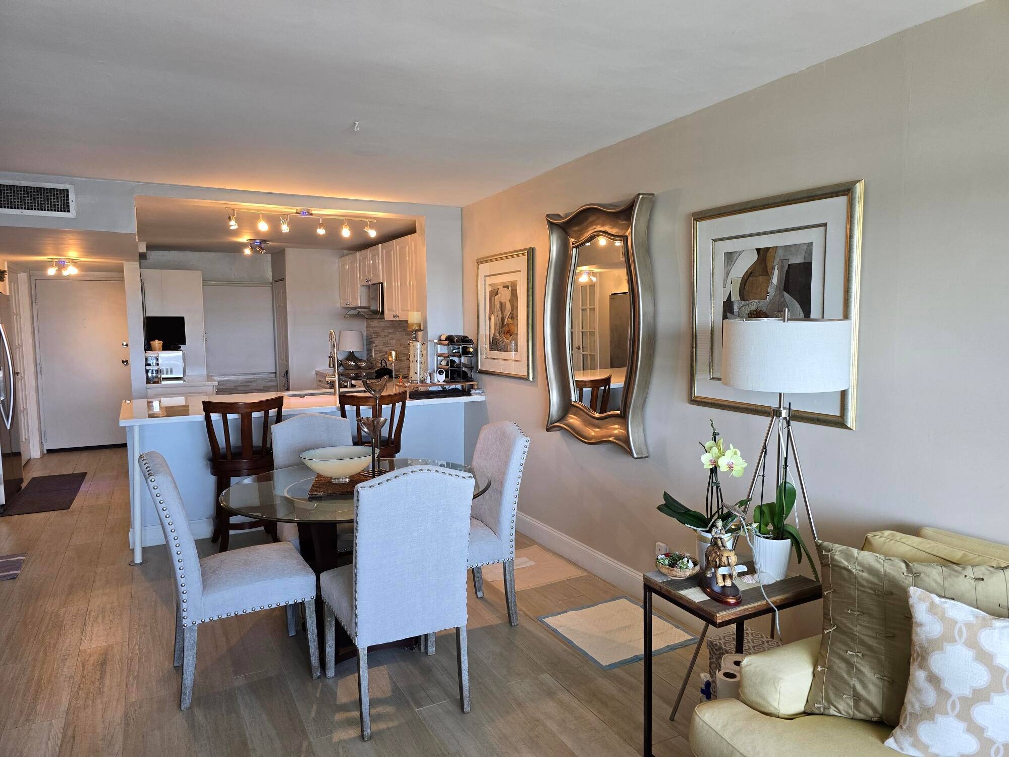 Exceptional unit ! Out of 48 units in this condo building, there are only 7 deeded covered garage spaces.