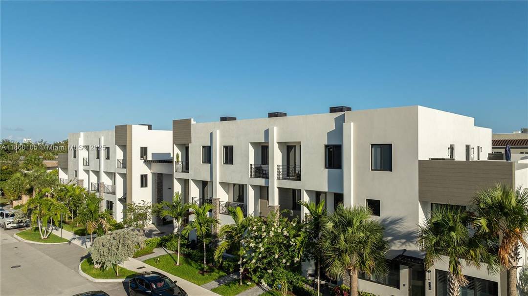 This newly built 2023 tri level townhome delivers exceptional value in sought after Poinciana Park.