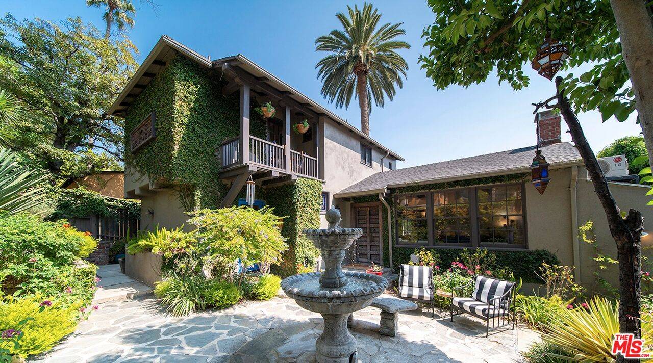 6626   Cahuenga Ter 3BR Hollywood Hills East La