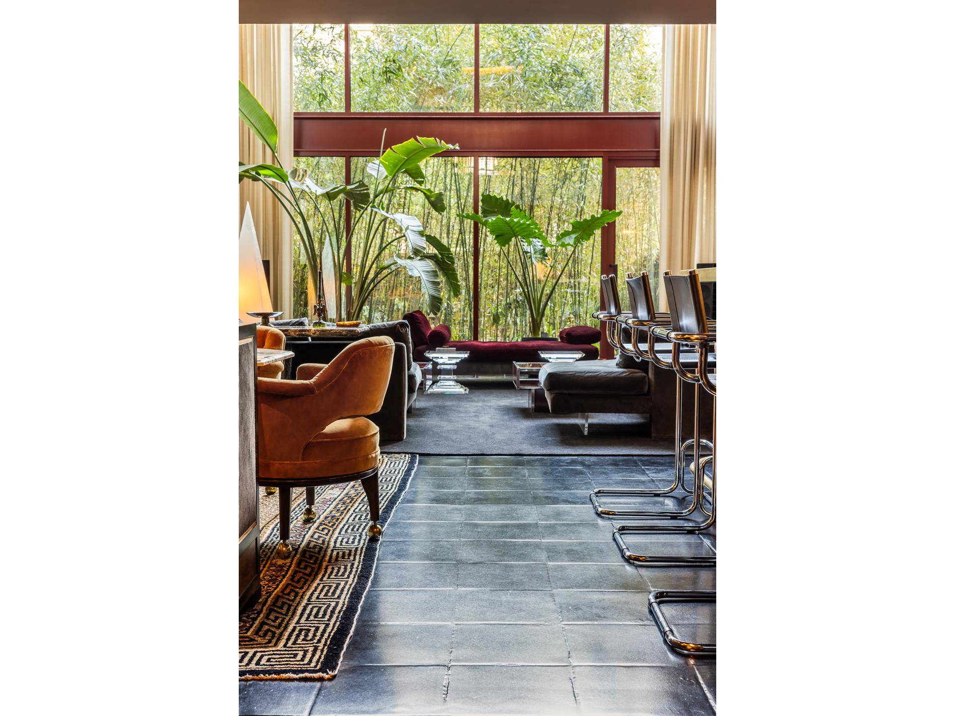 462 West 23rd Street Where refined luxury meets bold architectural drama.