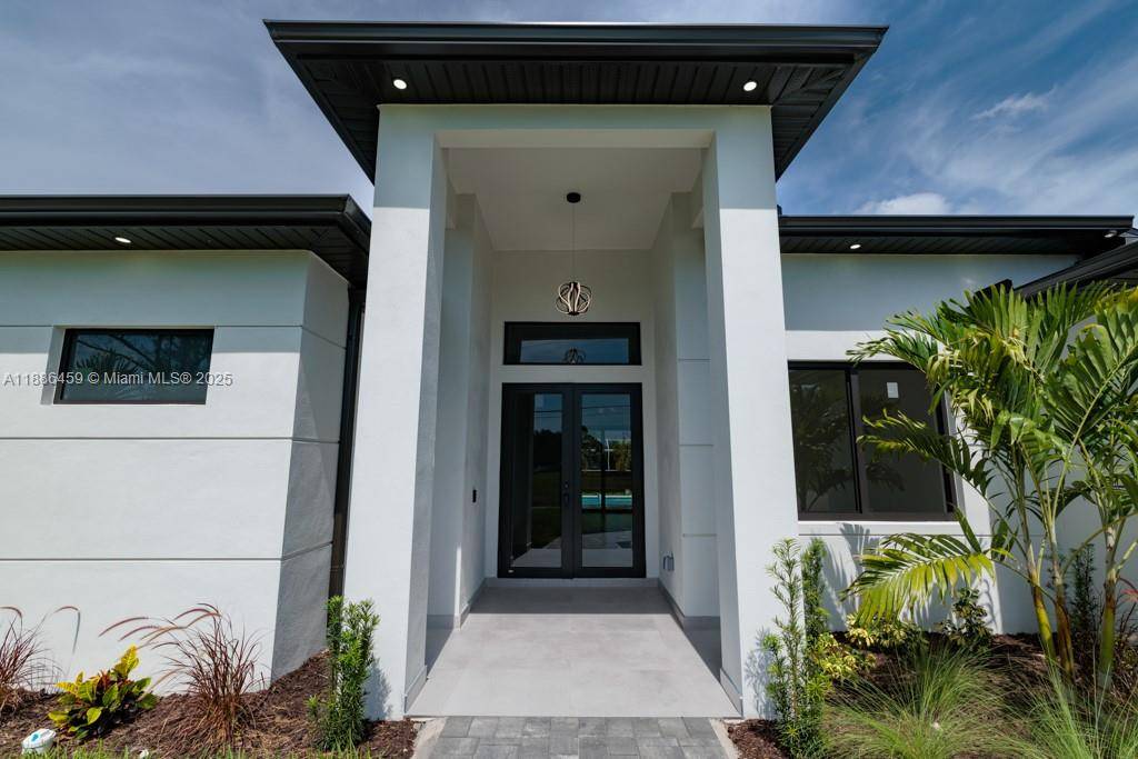 MOTIVATED SELLER WELOME TO YOUR NEW HOME Discover this newly built home offering 3 bedrooms a versatile den, 3 full bathrooms, and a thoughtfully designed layout that blends style and ...