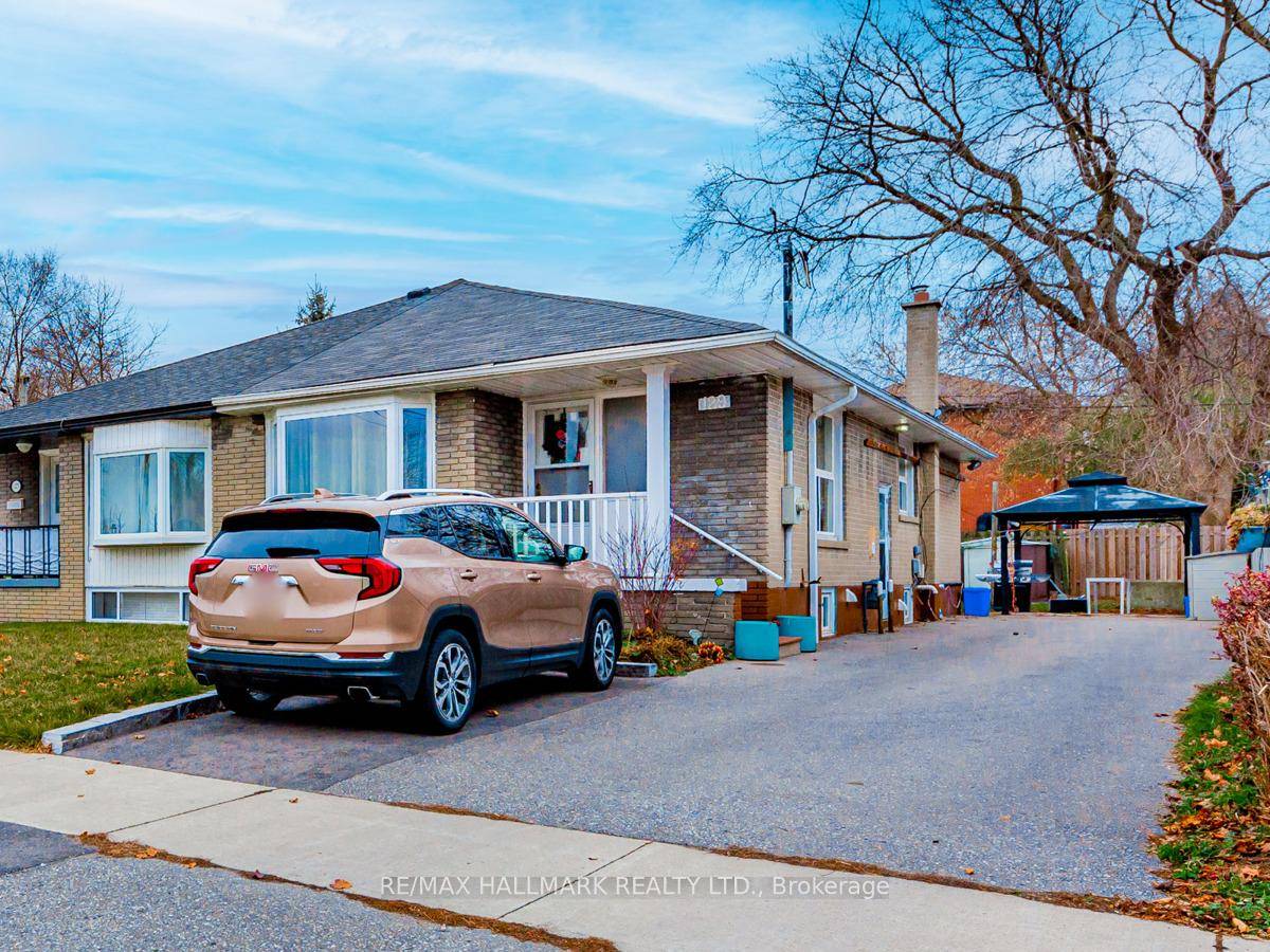 Bright and spacious 2 bedroom basement unit in a quiet Whitby neighbourhood.