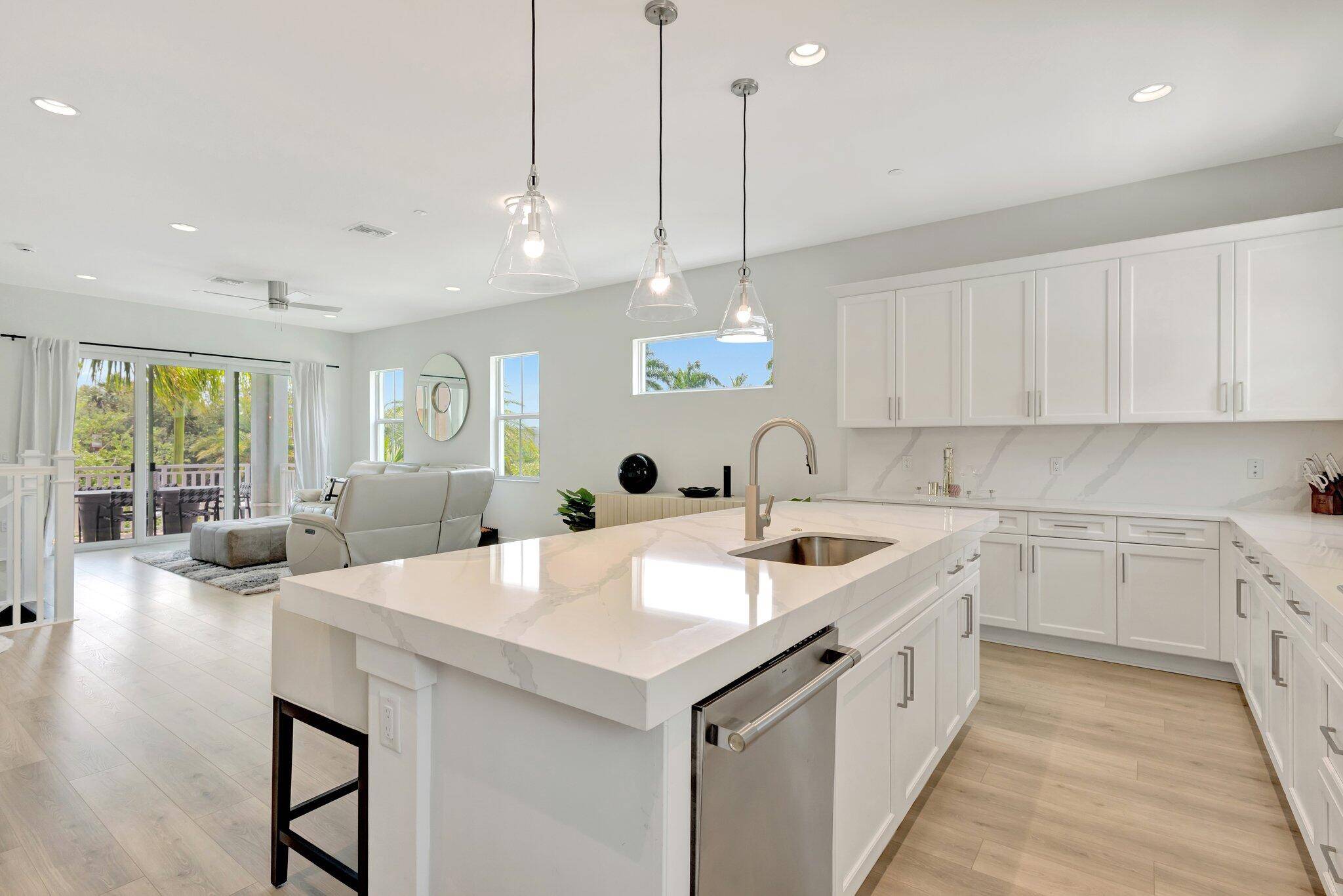 Corner units are rarely available EXTRA WINDOWS means more natural light, more style, more value !