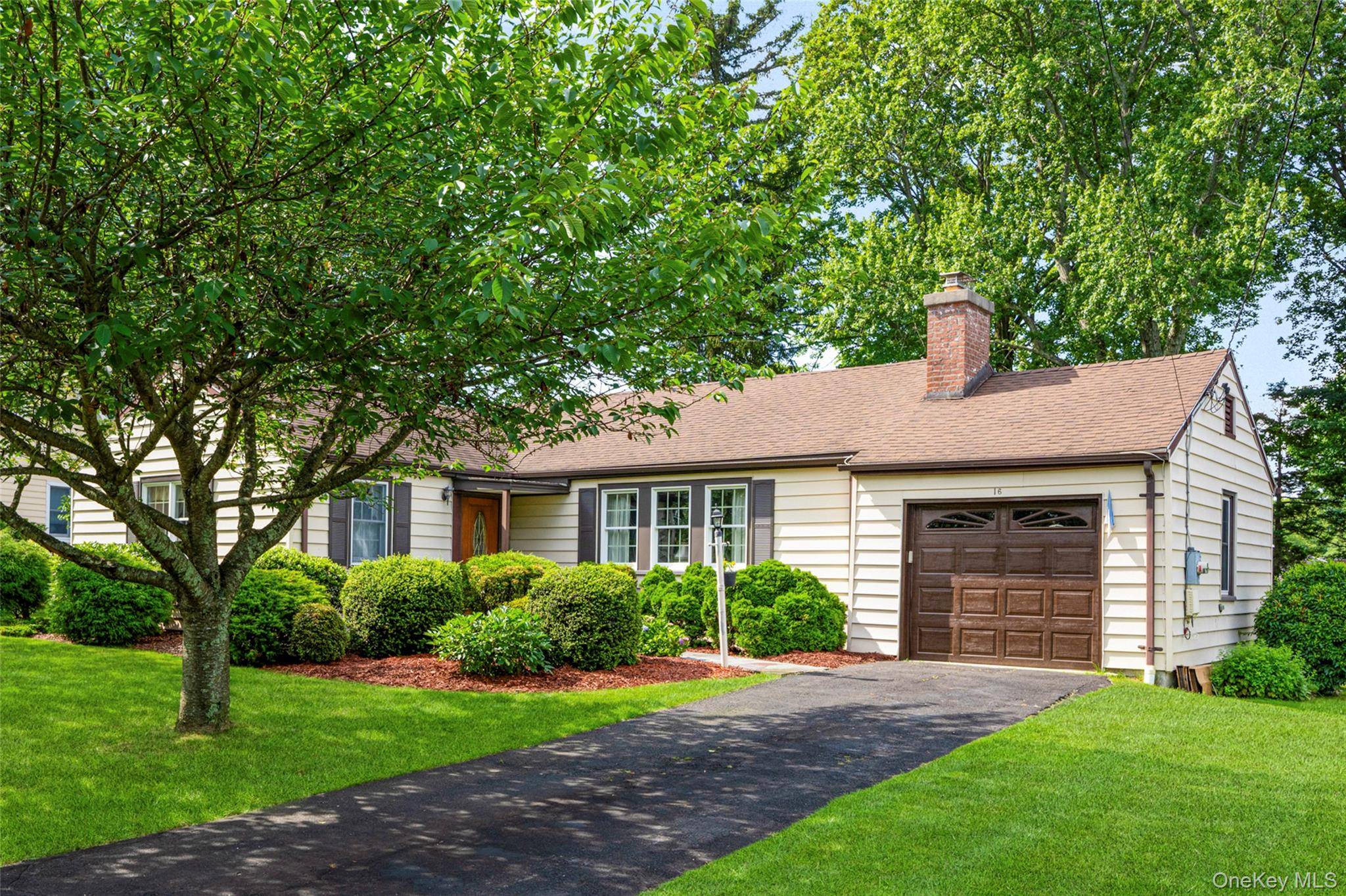Finally a sun drenched no step Ranch offering convenient one level living with seamless indoor outdoor access and attached 1 car garage is for sale in the very desirable quiet ...