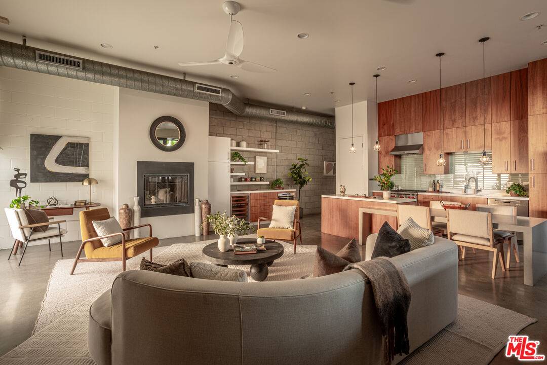 1534 17th St 1BR Santa Monica La