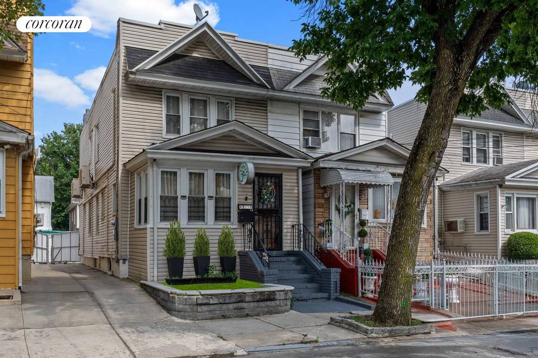 89 13 85th Street Woodhaven, Queens 3 Bed 2.