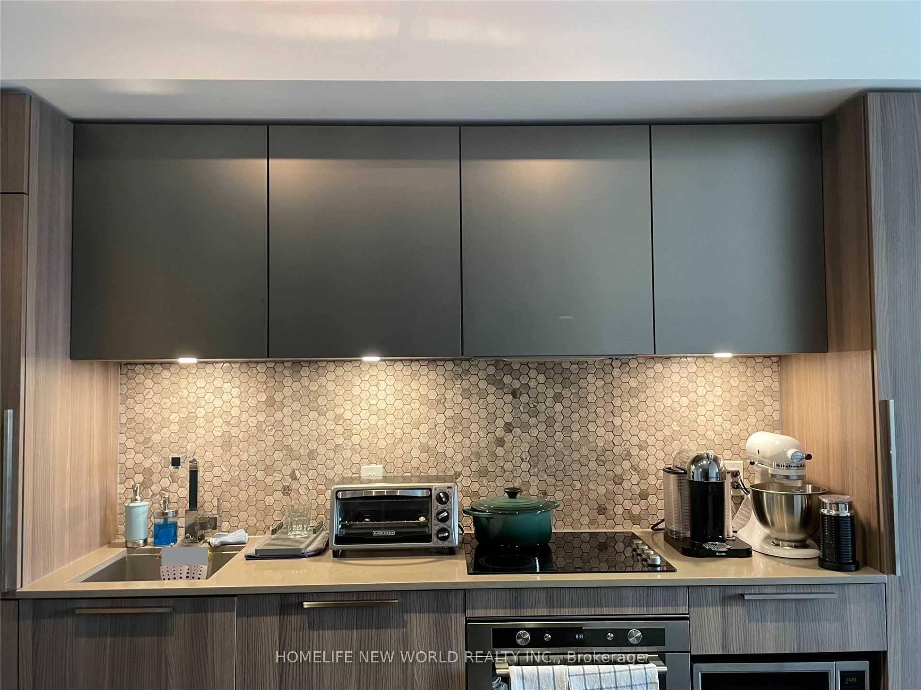 Super Bright Axis Condos !