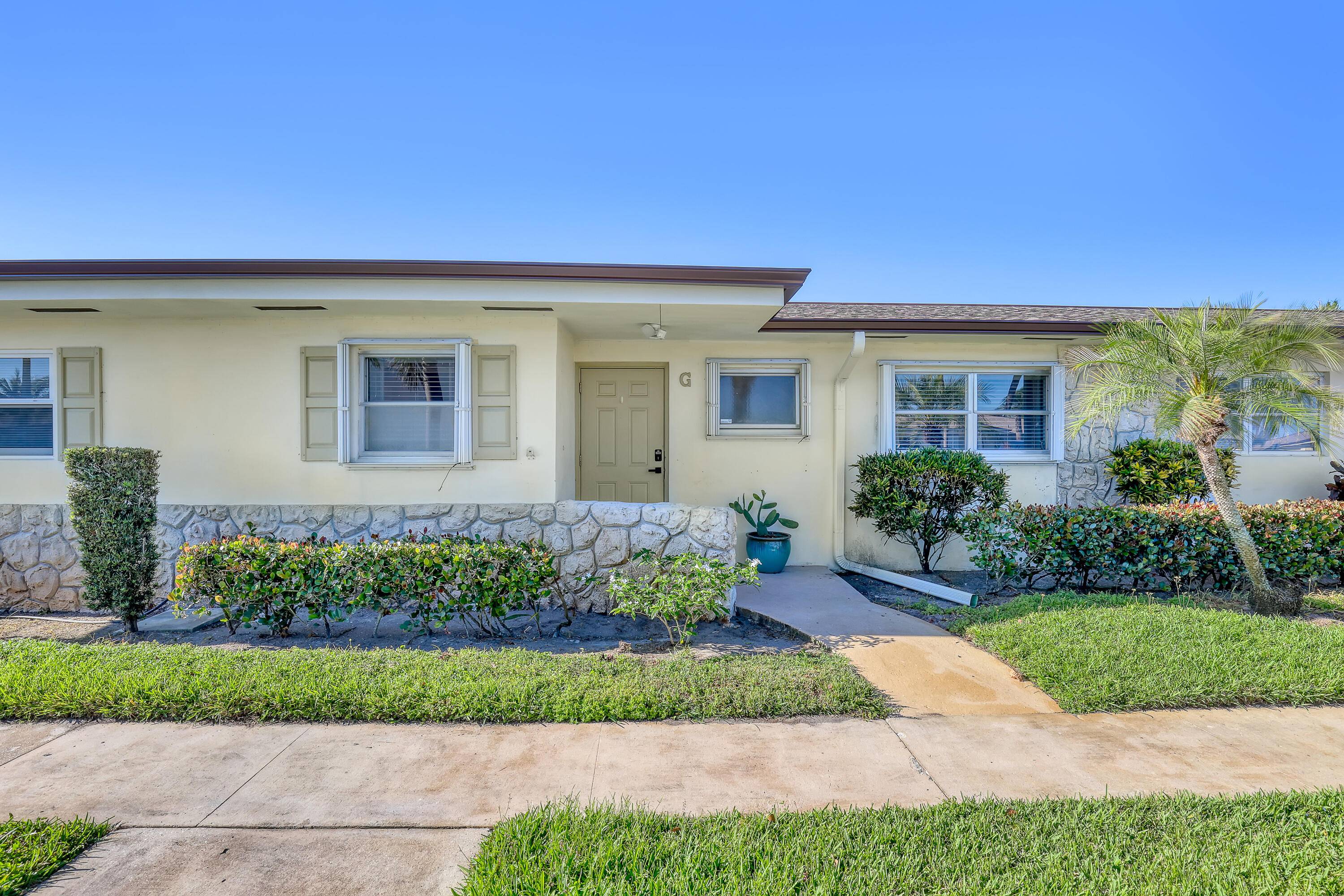 Experience a brand new kitchen, bathroom, and flooring, all complemented by fresh paint.